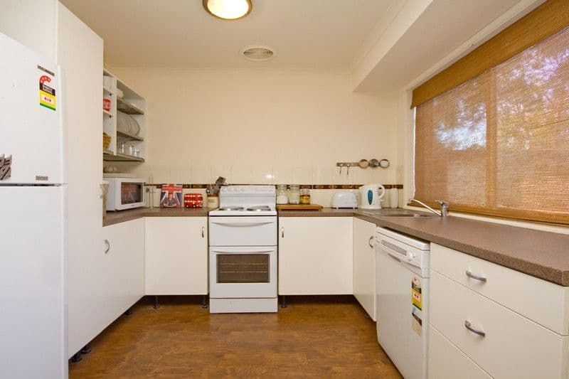 13 McInnis Avenue, BURTON SA 5110, Burton - Thumbnail 6
