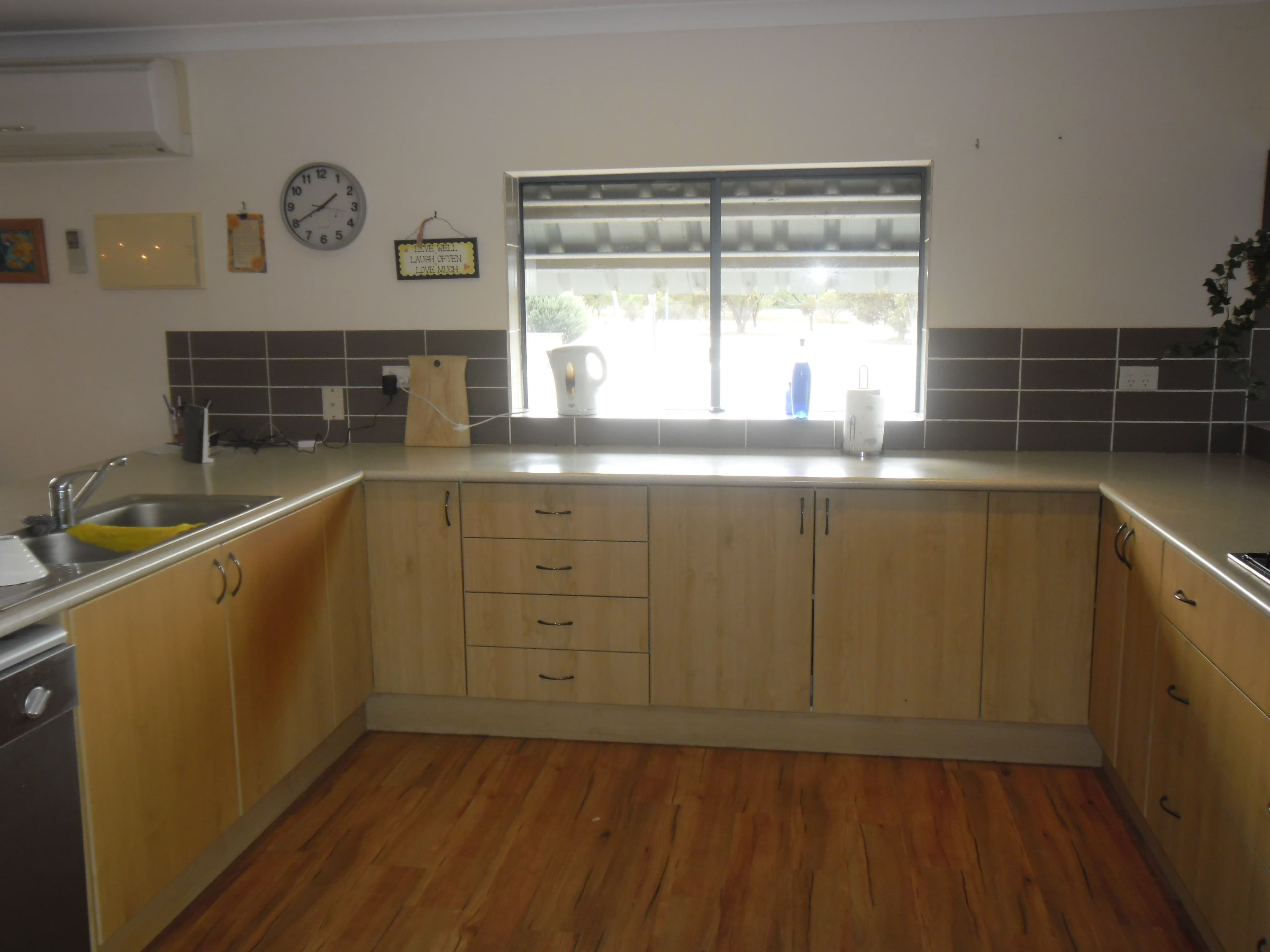 3 Railway Avenue, Carnamah WA 6517, Carnamah - Thumbnail 4