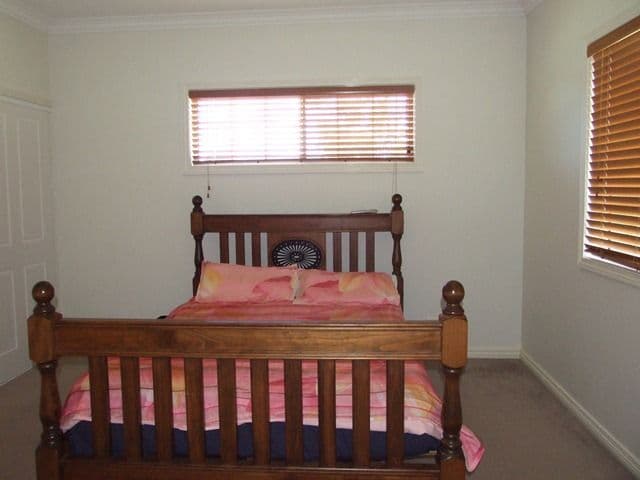127 Thistle Street, BLACKALL QLD 4472, Blackall - Thumbnail 5