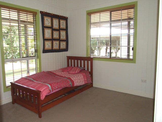 127 Thistle Street, BLACKALL QLD 4472, Blackall - Thumbnail 6