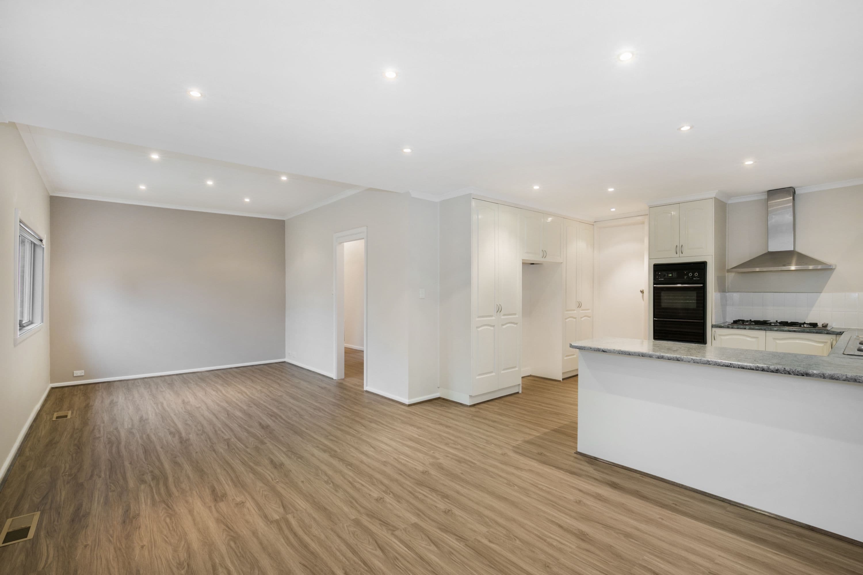 58 Glenfern Road, Ferntree Gully VIC 3156, Ferntree Gully - Thumbnail 3