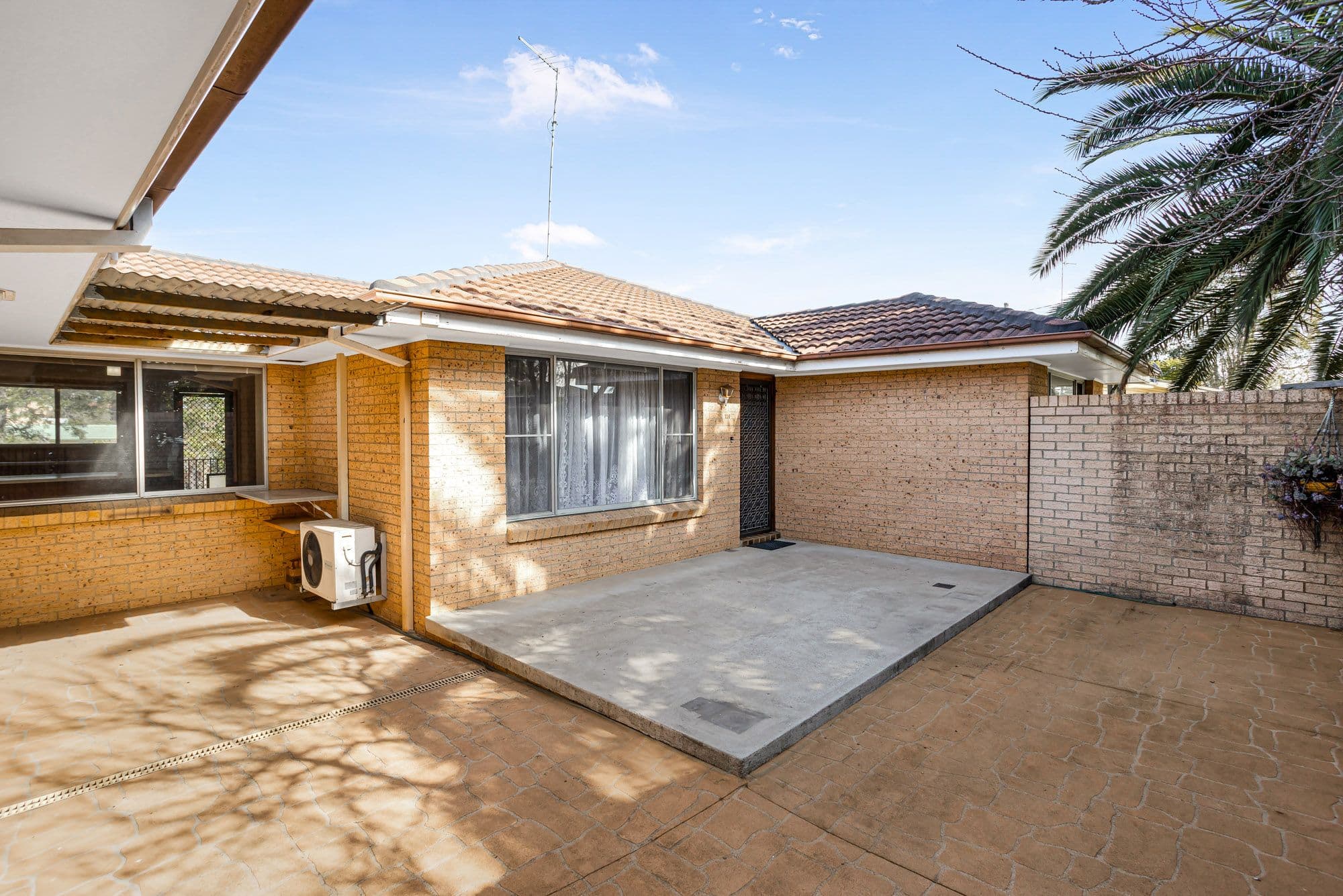 116 Coreen Avenue, Penrith NSW 2750, Penrith - Thumbnail 2