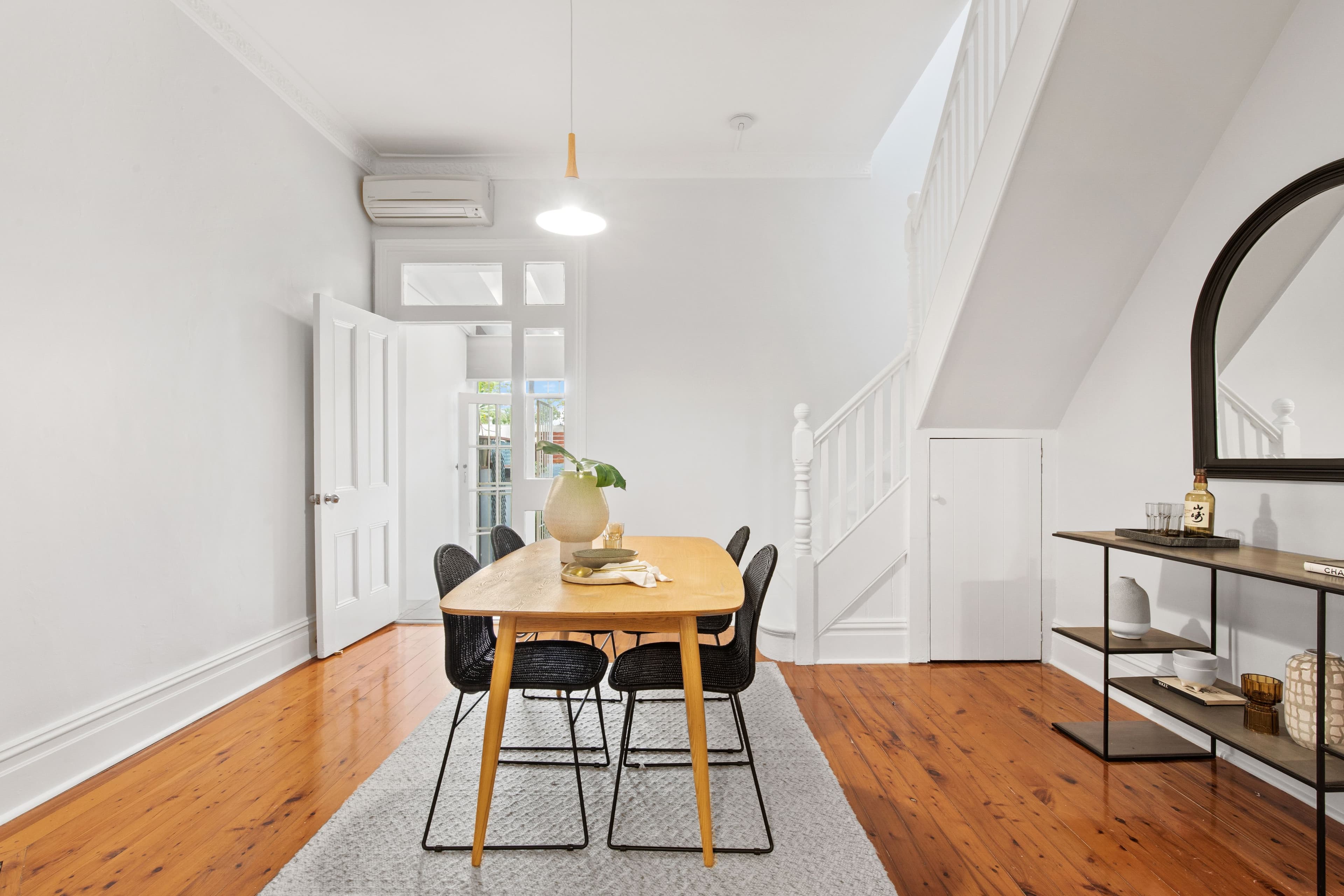 21 Gibbes Street, Newtown NSW 2042, Newtown - Thumbnail 4