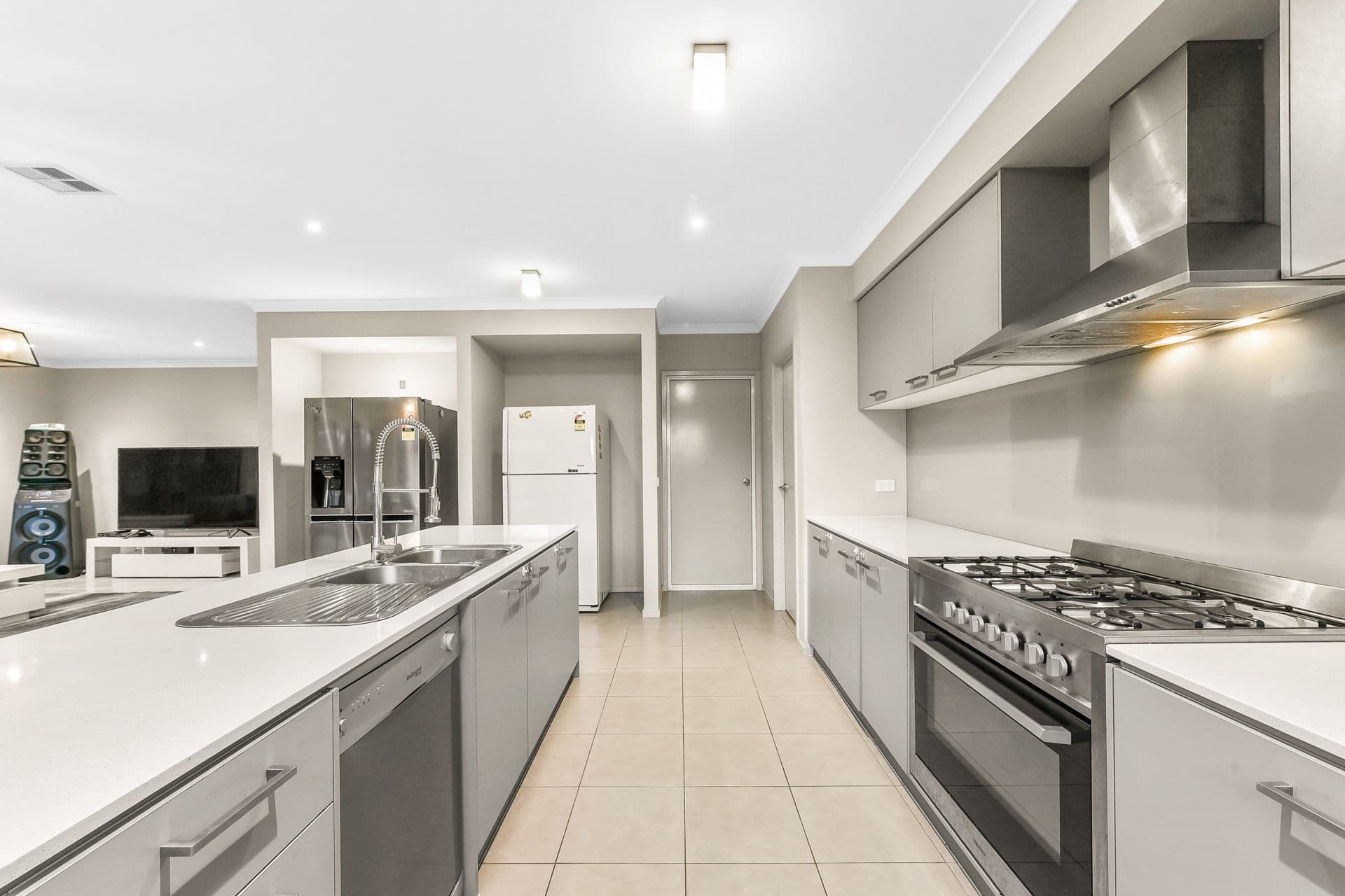 35 Green Gully Road, Clyde VIC 3978, Clyde - Thumbnail 6