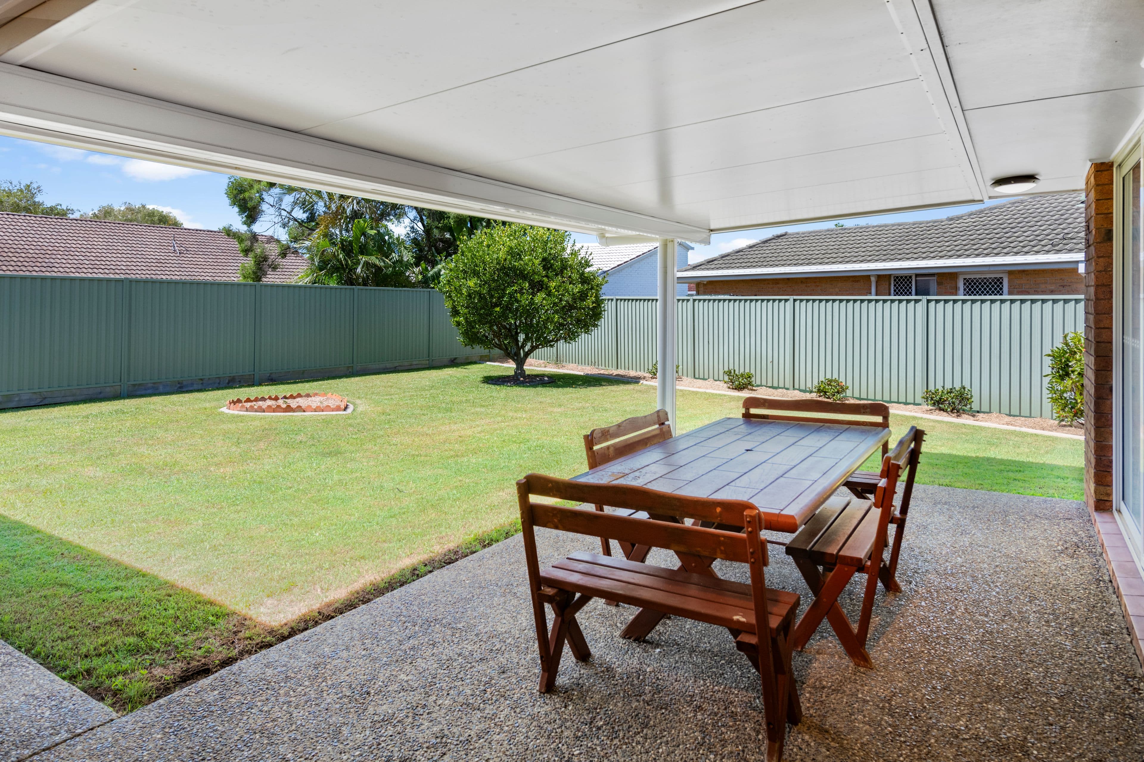 16 Whipbird Court, Burleigh Waters QLD 4220, Burleigh Waters - Thumbnail 2
