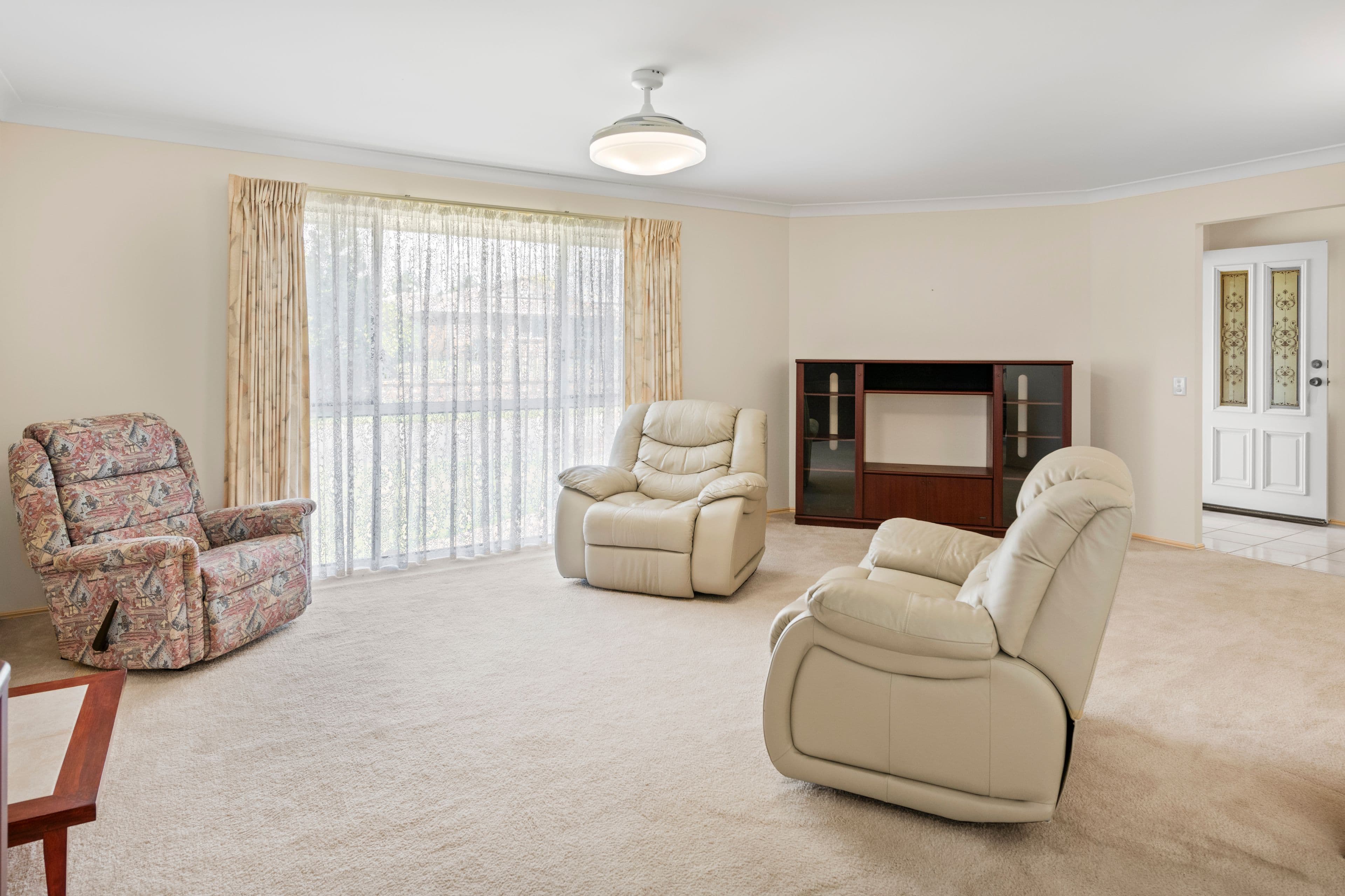 16 Whipbird Court, Burleigh Waters QLD 4220, Burleigh Waters - Thumbnail 5