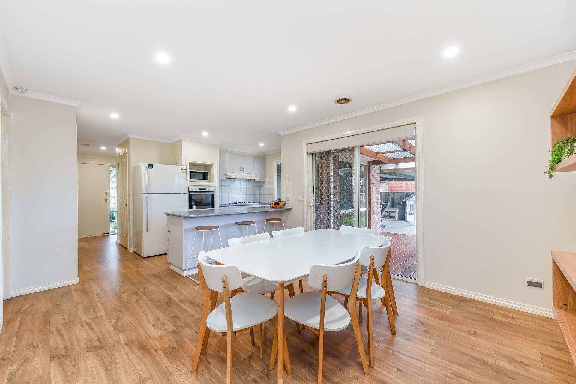 11 Balmaceda Court, Berwick VIC 3806, Berwick - Thumbnail 7