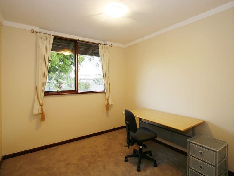 13 Alycon Place, KALLAROO WA 6025, Kallaroo - Thumbnail 7