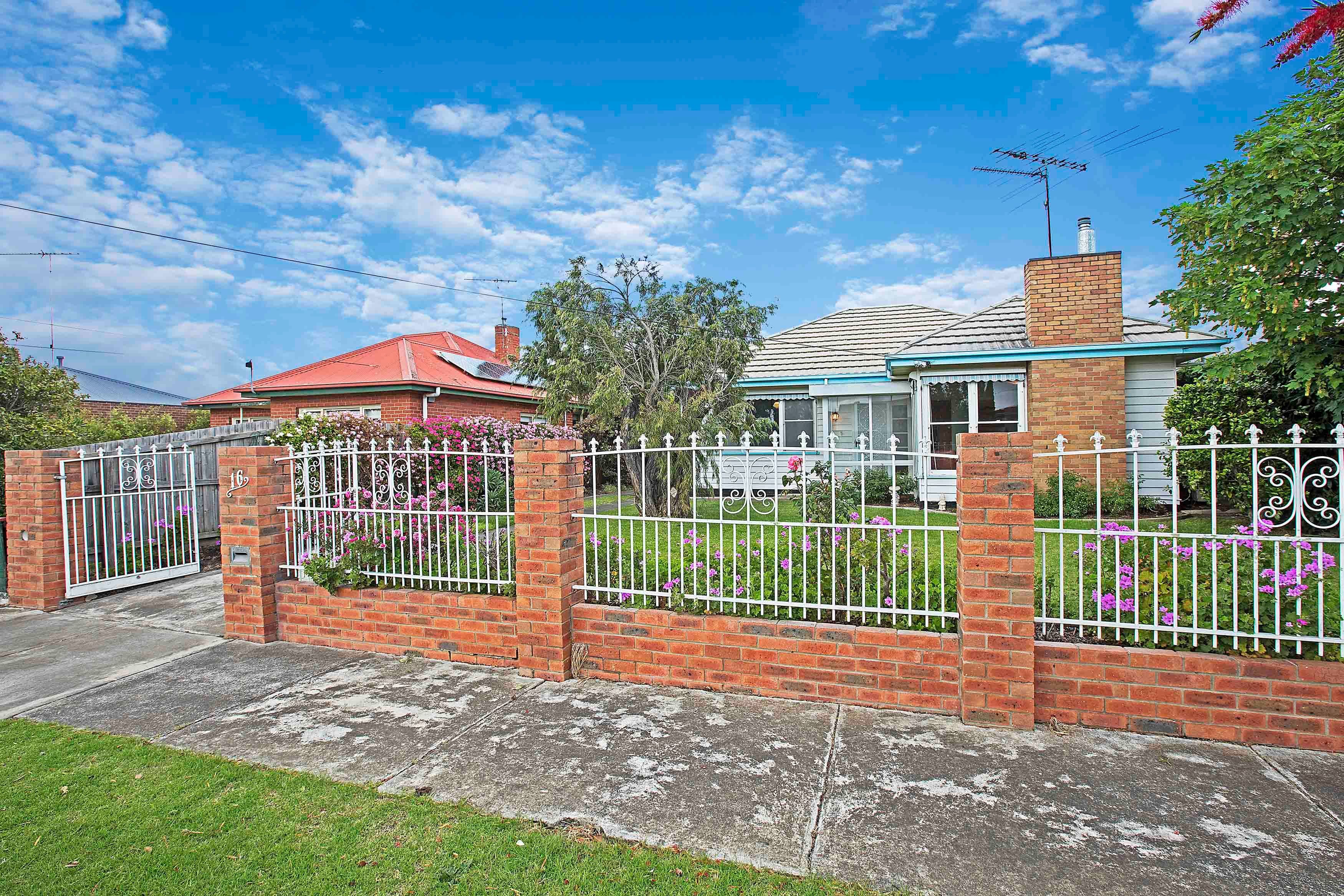 16 Mitchell Street, Belmont VIC 3216, Belmont - Thumbnail 2