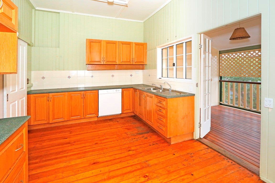 79 Davis Street, Allenstown QLD 4700, Allenstown - Thumbnail 6