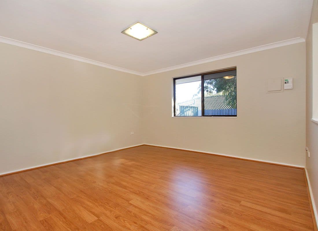 16 Roxwell Way, GIRRAWHEEN WA 6064, Girrawheen - Thumbnail 2