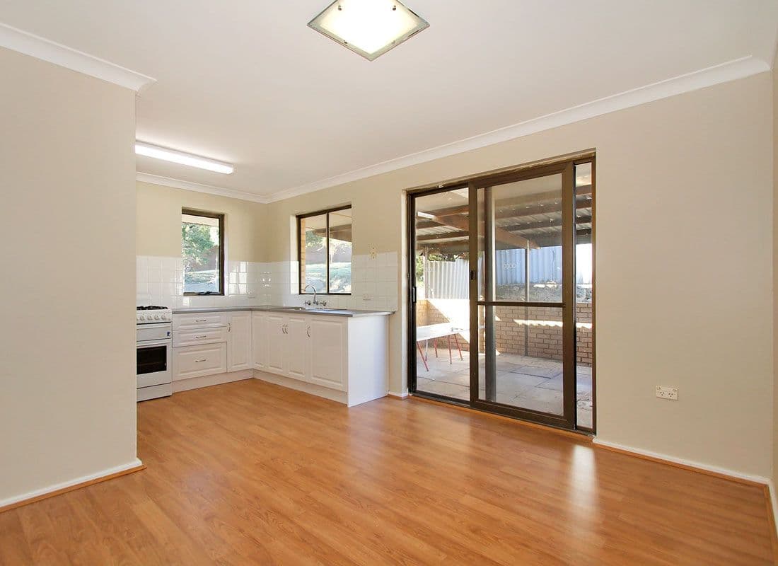 16 Roxwell Way, GIRRAWHEEN WA 6064, Girrawheen - Thumbnail 7