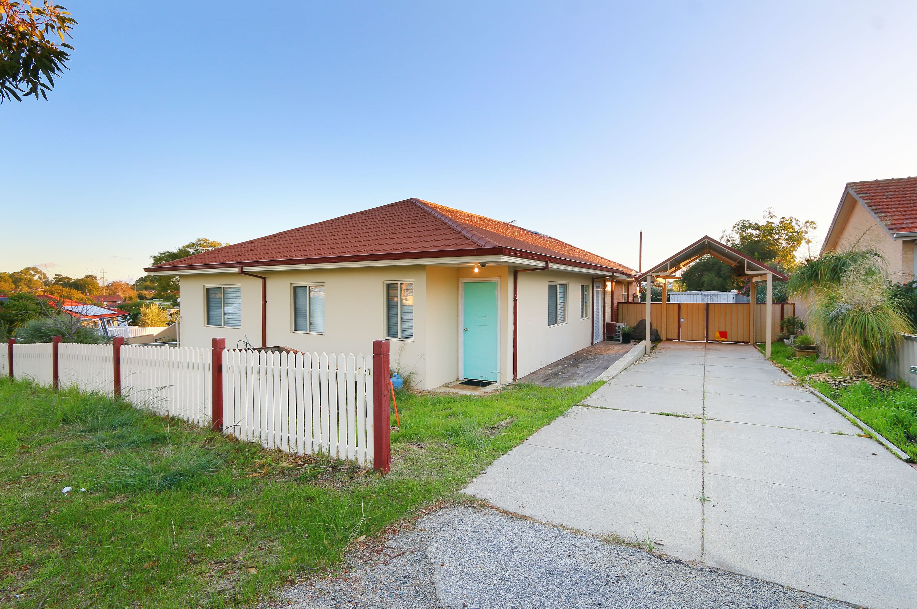 11 Leontes Way, Coolbellup WA 6163, Coolbellup - Thumbnail 3