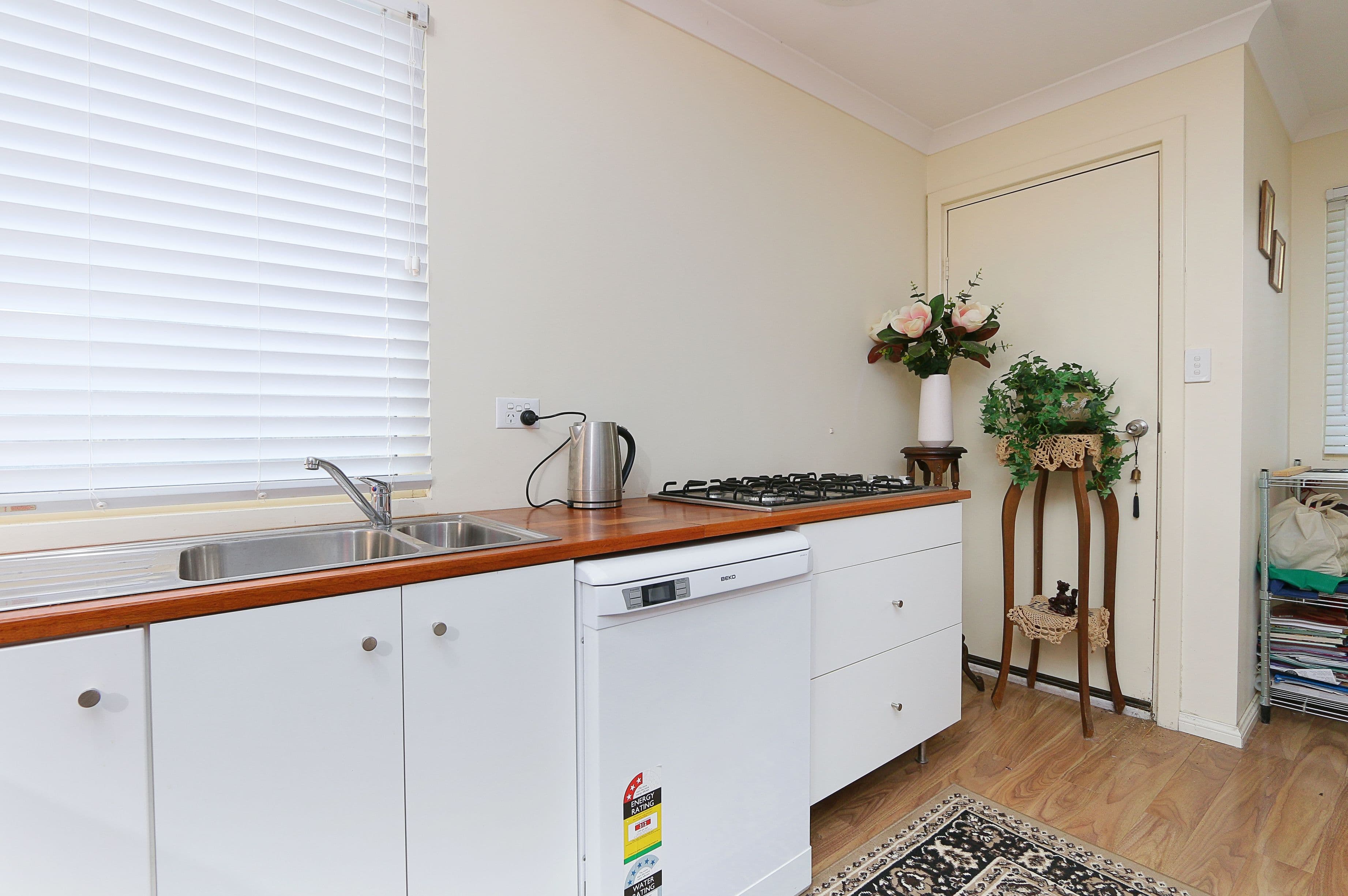 11 Leontes Way, Coolbellup WA 6163, Coolbellup - Thumbnail 8