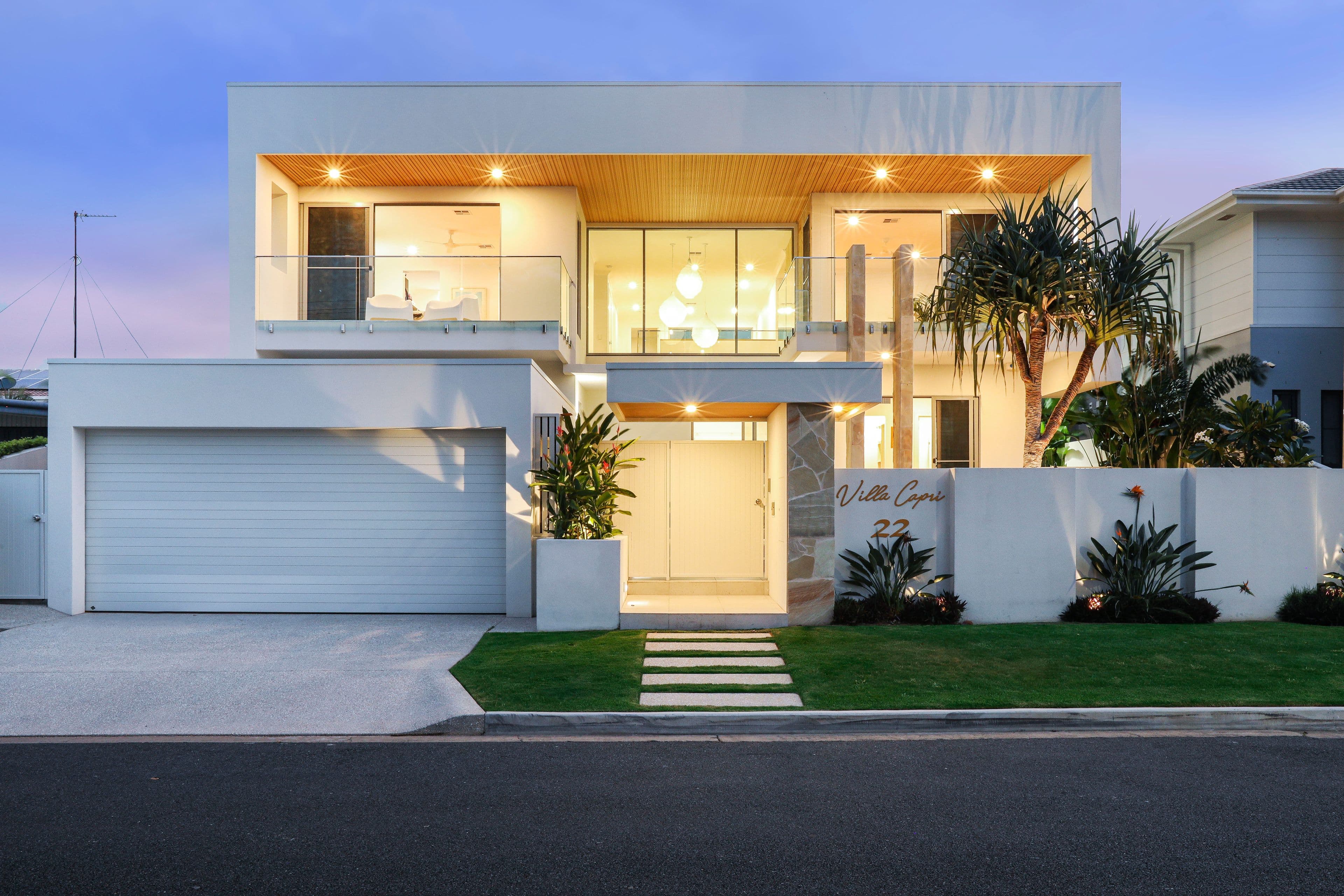 22 Naples Avenue, Isle Of Capri QLD 4217, Isle Of Capri - Image 1