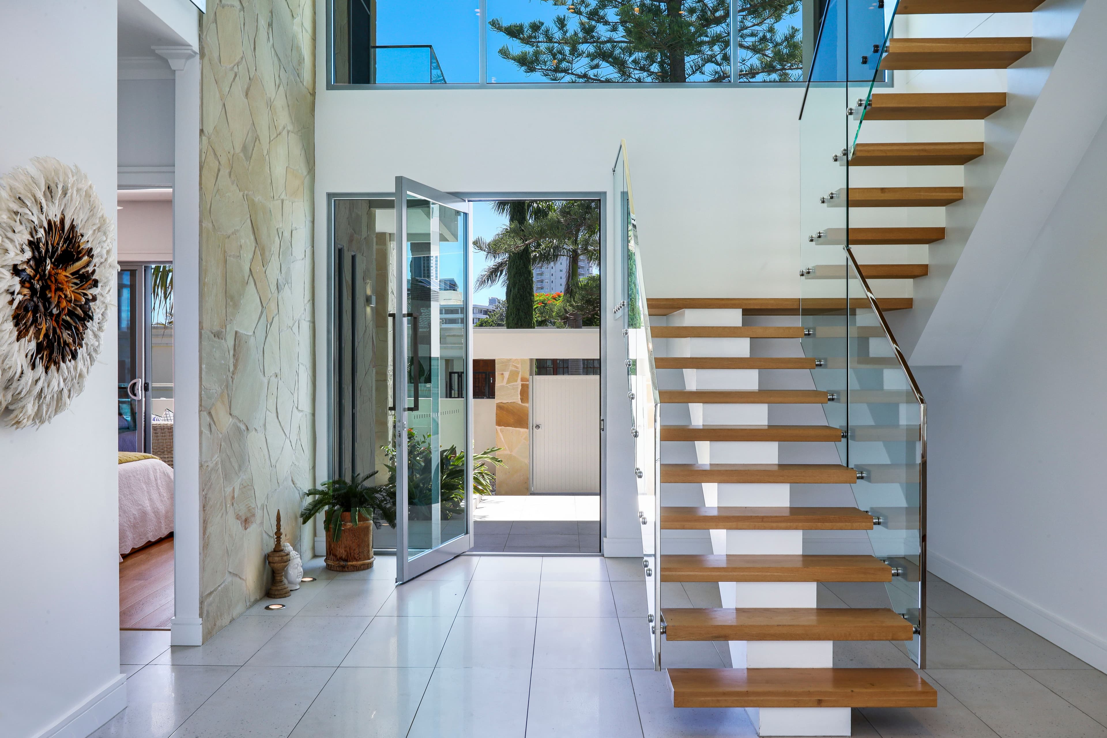 22 Naples Avenue, Isle Of Capri QLD 4217, Isle Of Capri - Thumbnail 8