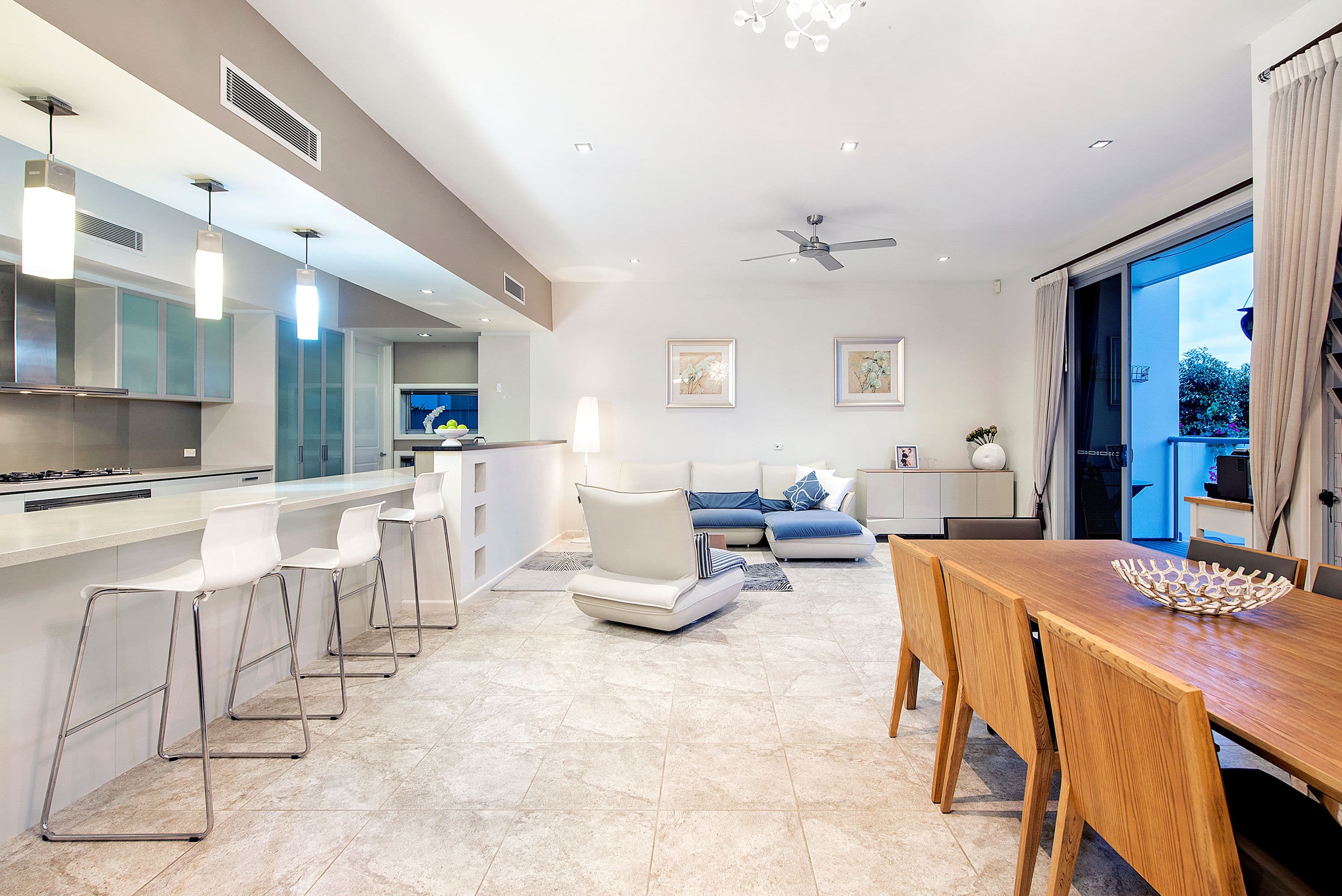 5025 Emerald Island Drive, Carrara QLD 4211, Carrara - Thumbnail 7