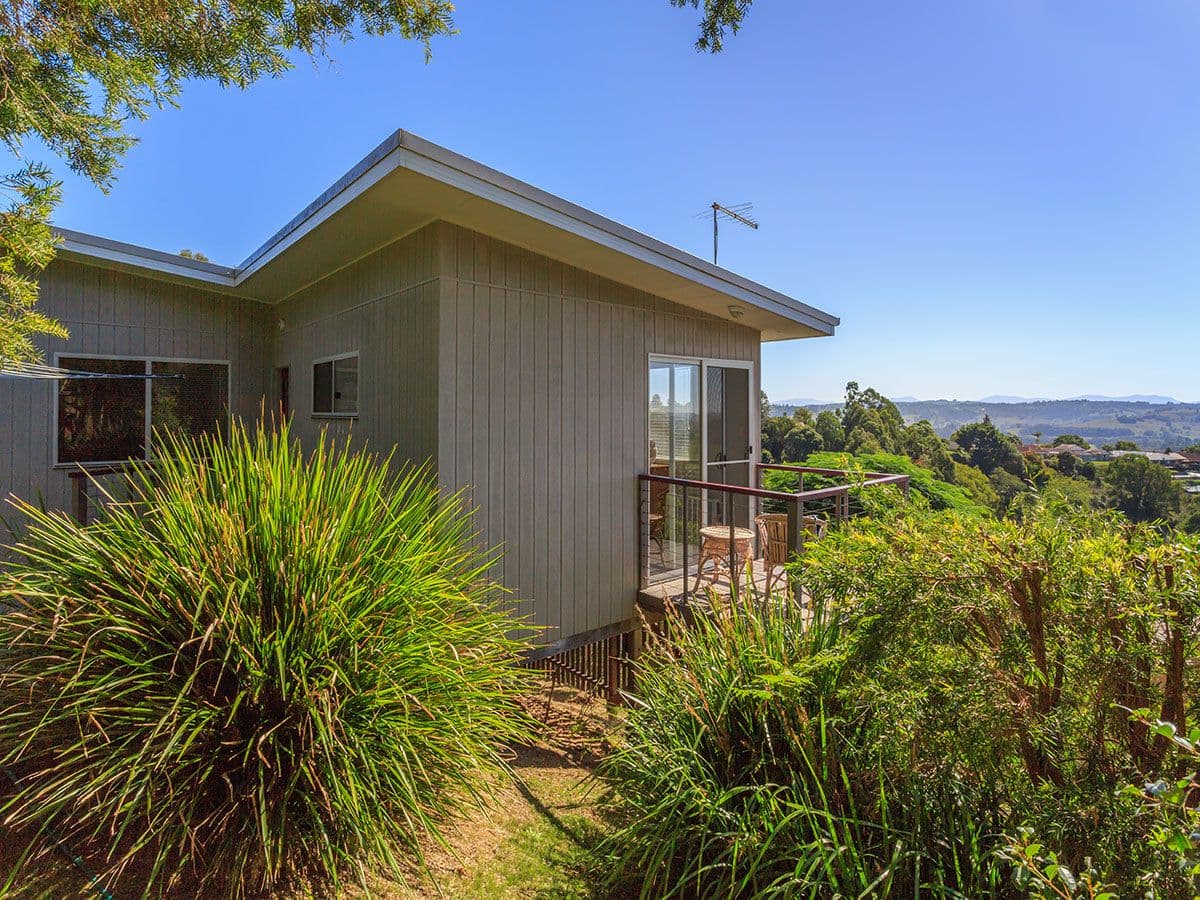 7 Leone Court, Lismore Heights - Thumbnail 4