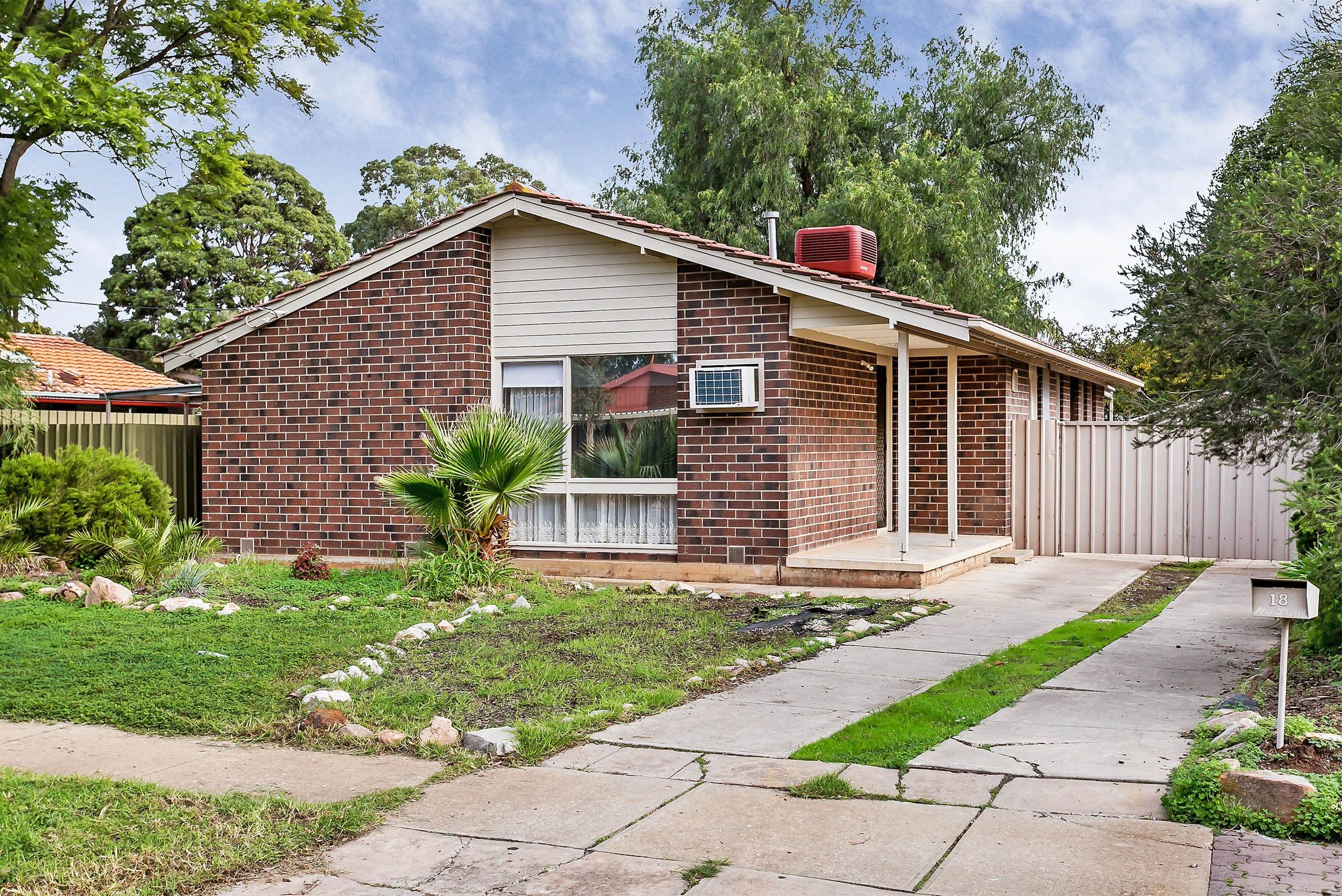 18 Mannara Drive, Salisbury North SA 5108, Salisbury North - Image 1