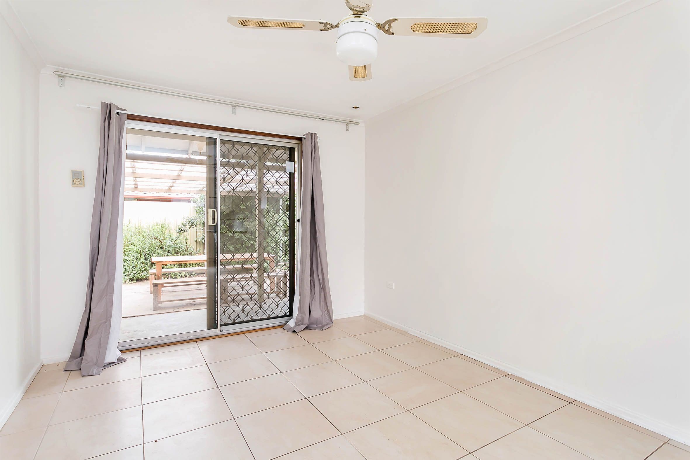 18 Mannara Drive, Salisbury North SA 5108, Salisbury North - Thumbnail 5