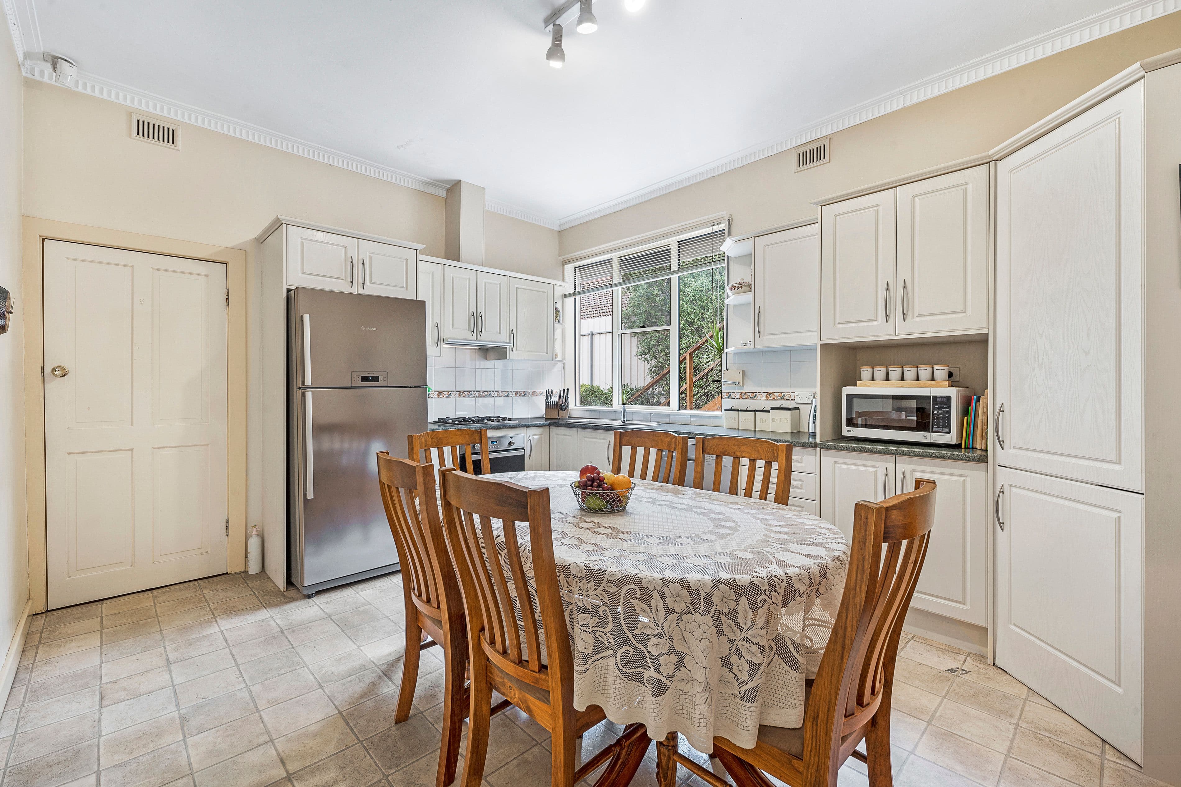 4 Seymour Grove, Campbelltown SA 5074, Campbelltown - Thumbnail 4
