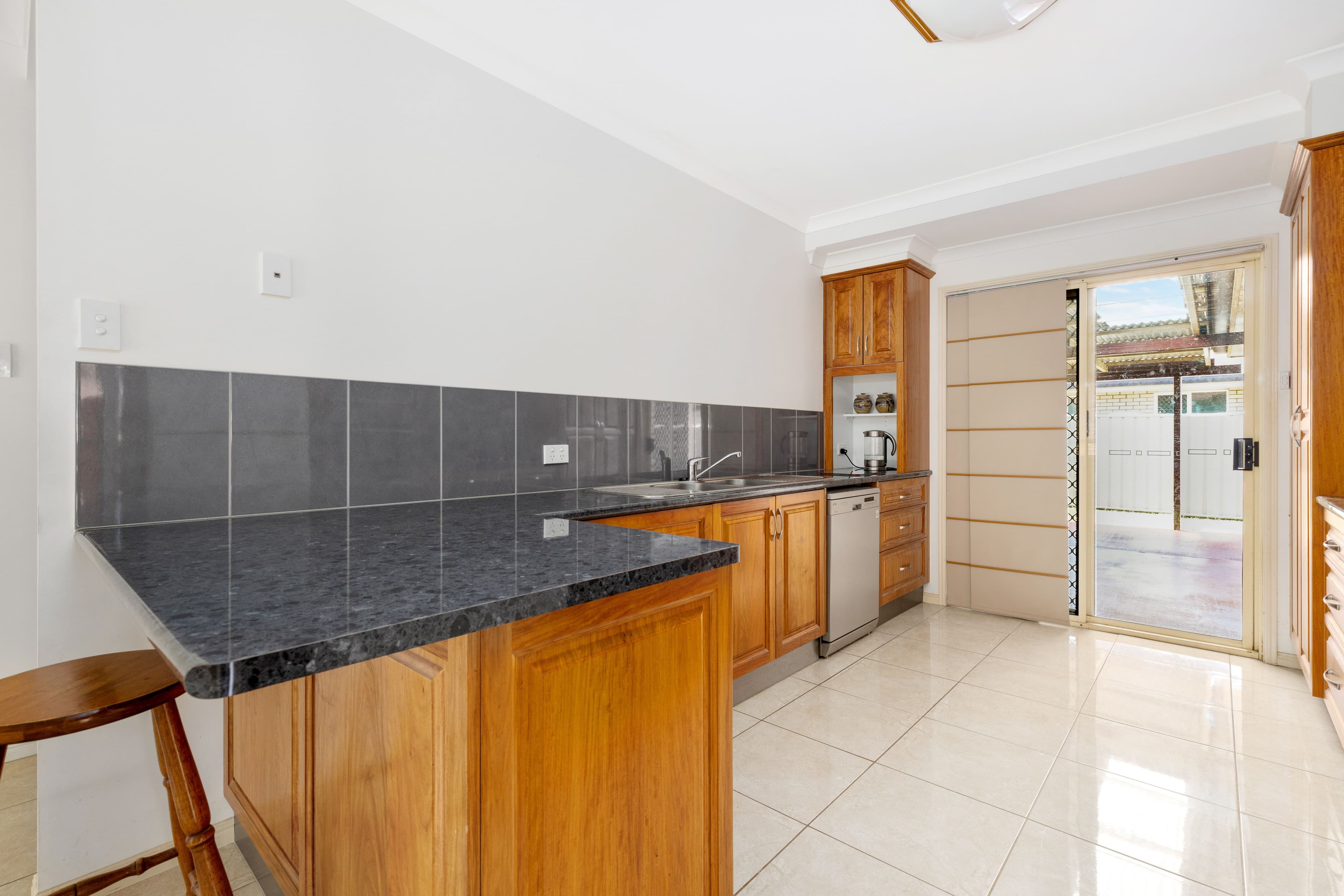 12 Louisa Court, Emerald QLD 4720, Emerald - Thumbnail 7