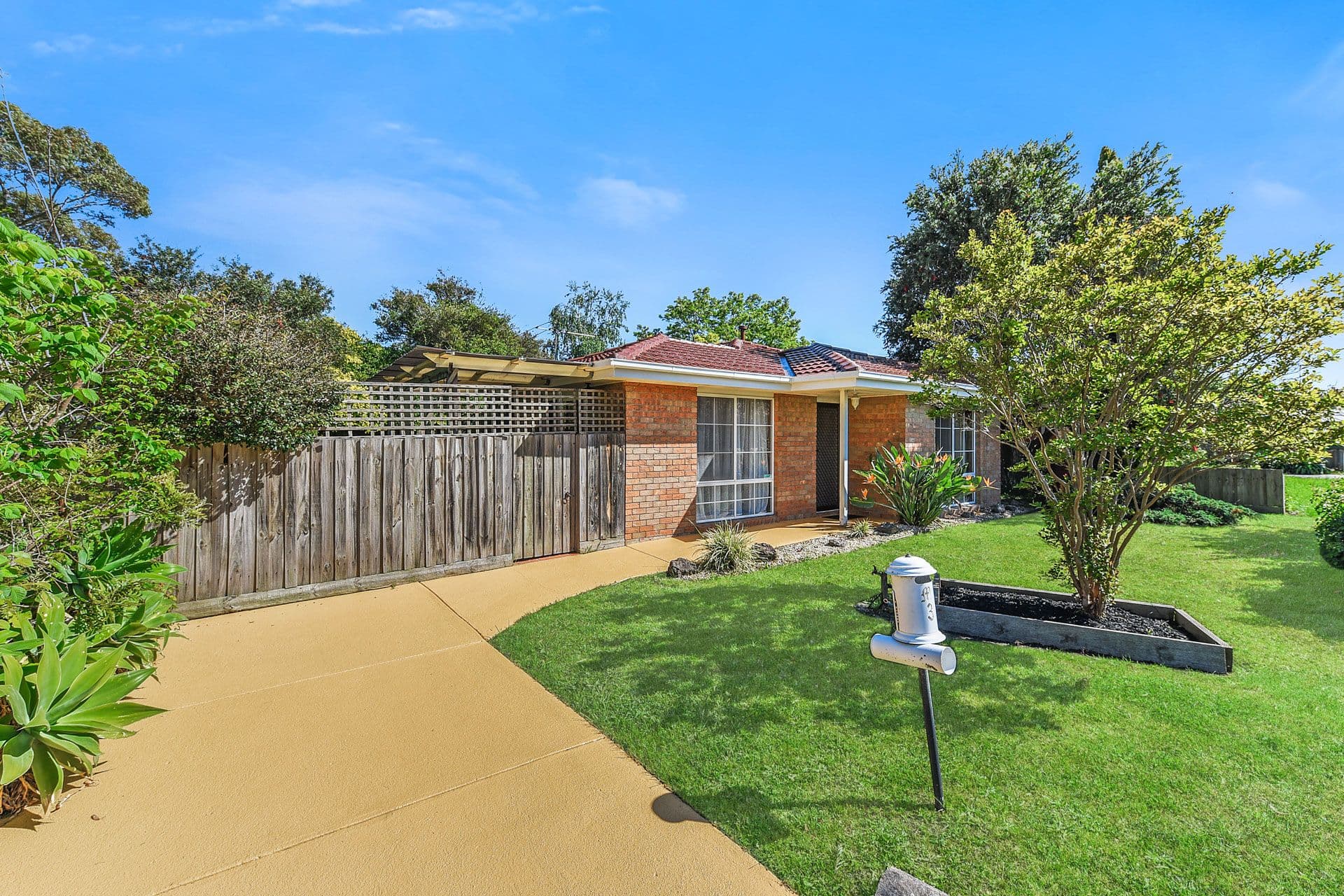 39 Insignia Crescent, Berwick VIC 3806, Berwick - Thumbnail 4