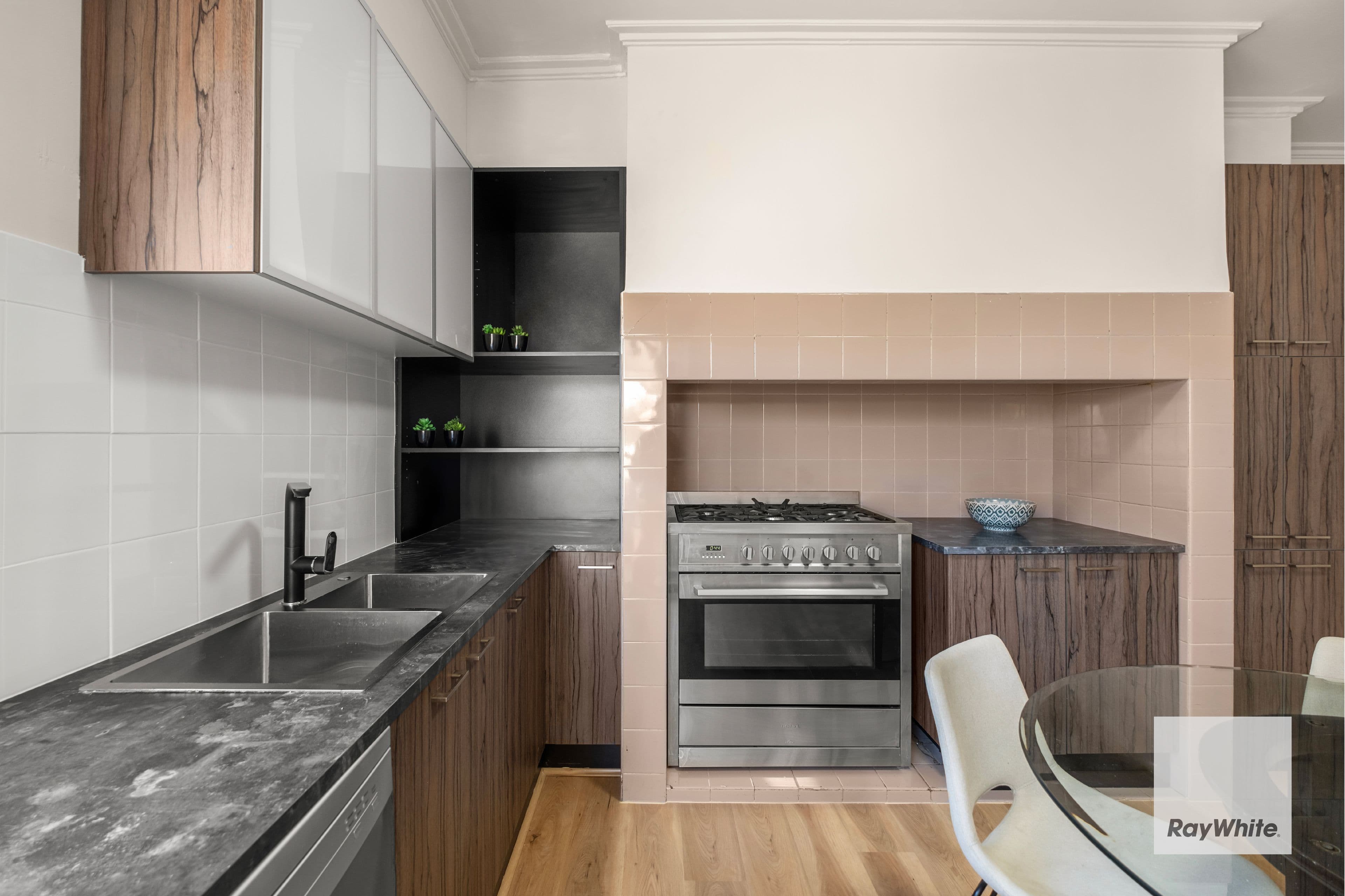 18 Chapman Street, Sunshine VIC 3020, Sunshine - Thumbnail 5