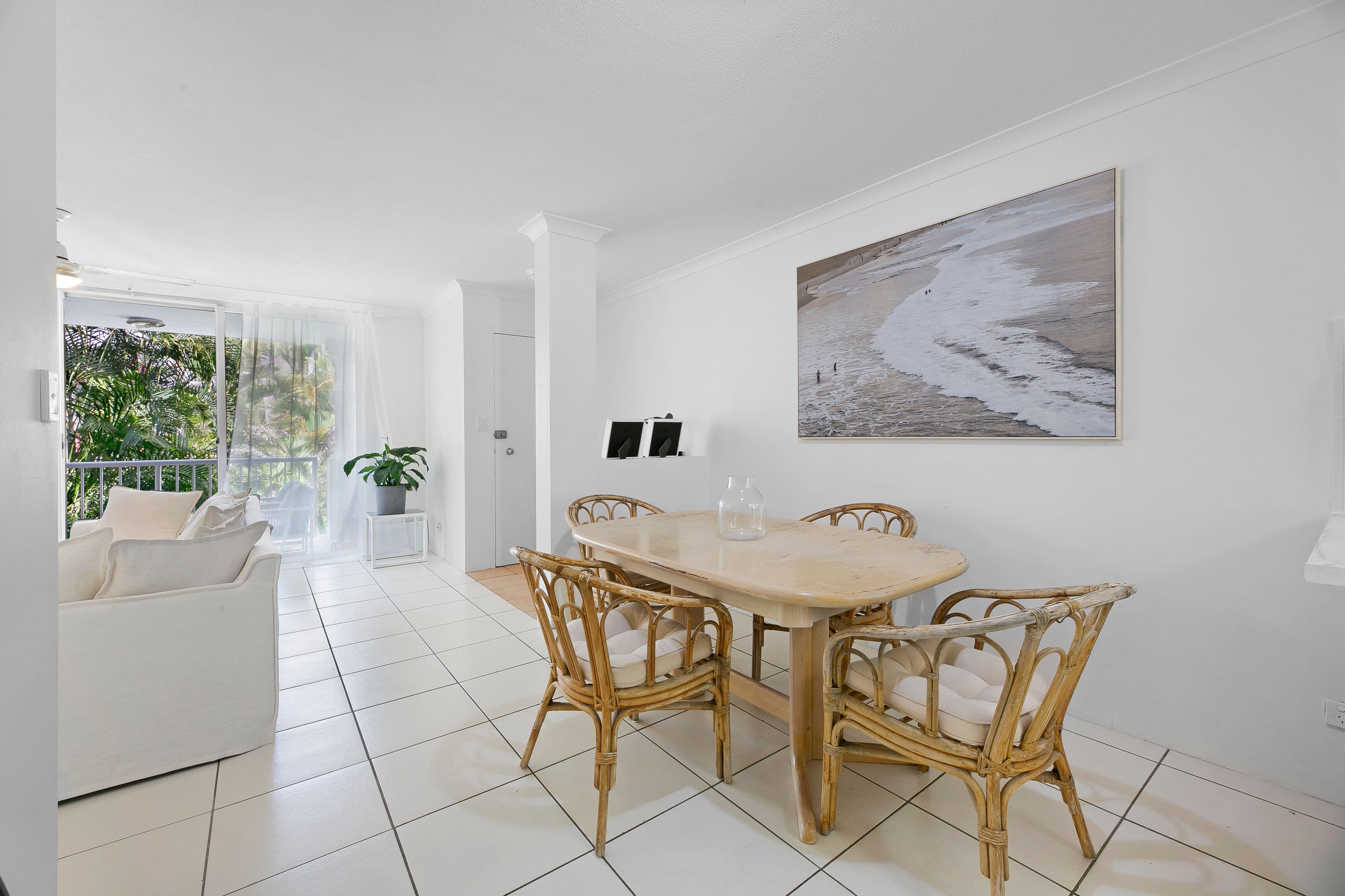 28 Chairlift Avenue, Miami QLD 4220, Miami - Thumbnail 5