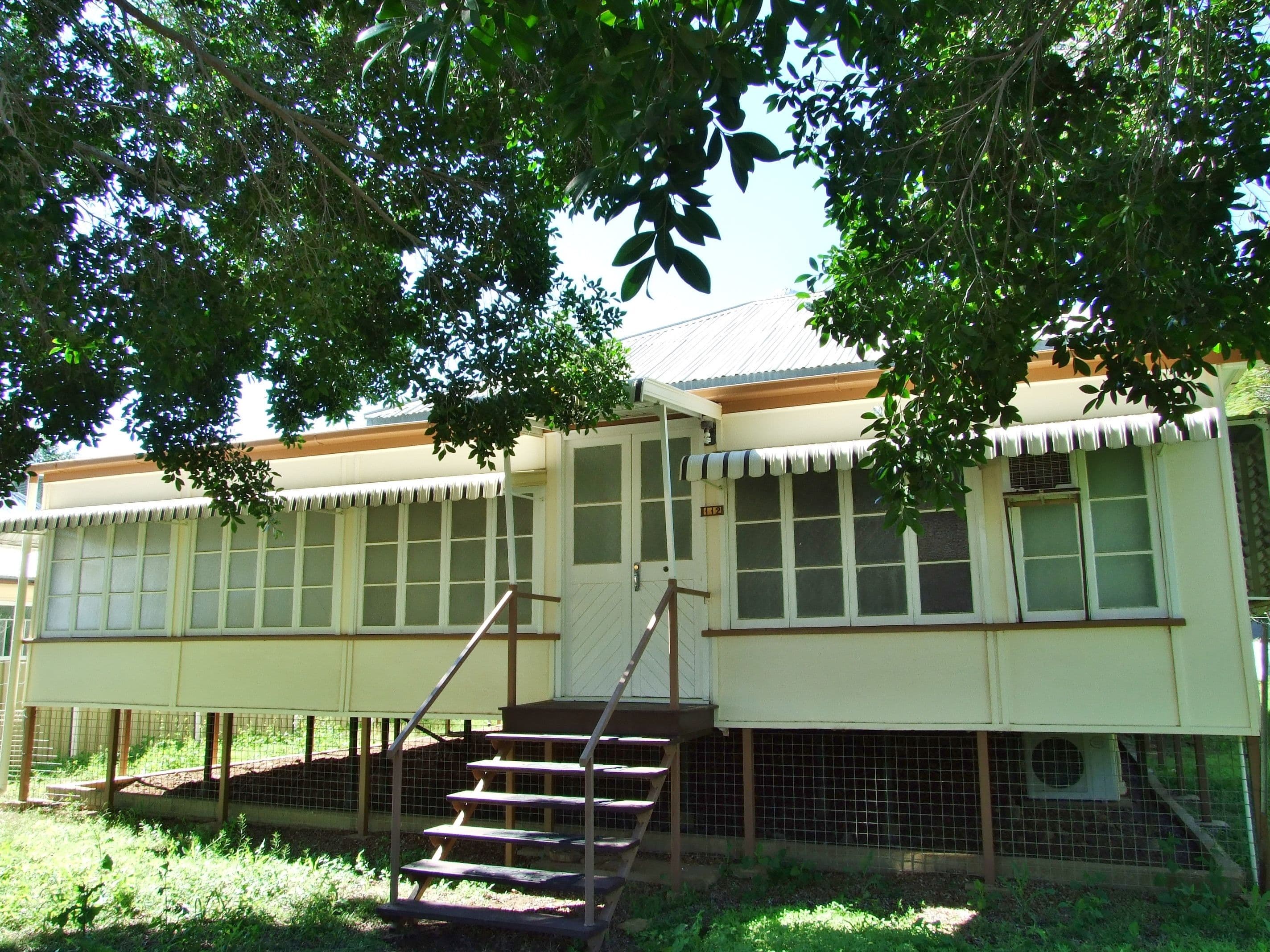 112 Ibis Street, Longreach QLD 4730, Longreach - Image 1