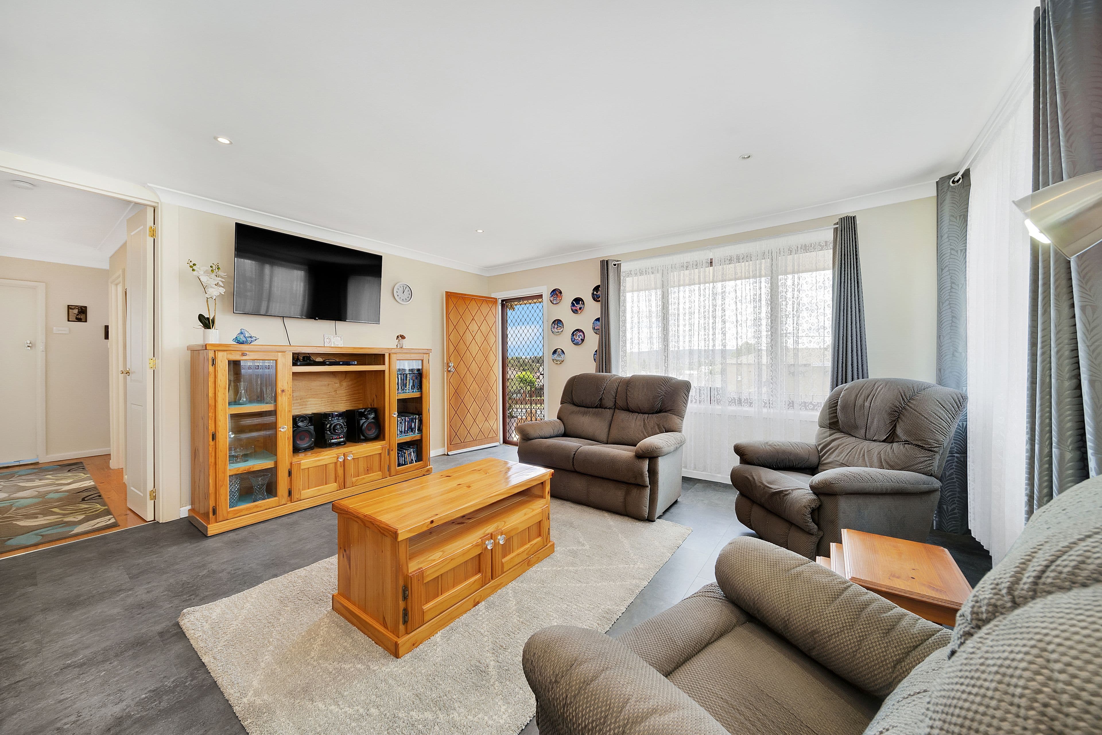 118 Fergus Road, Queanbeyan NSW 2620, Karabar - Thumbnail 5