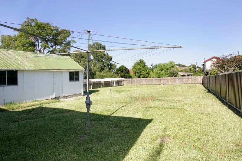 36 Victoria Avenue, TOUKLEY NSW 2263, Toukley - Thumbnail 3
