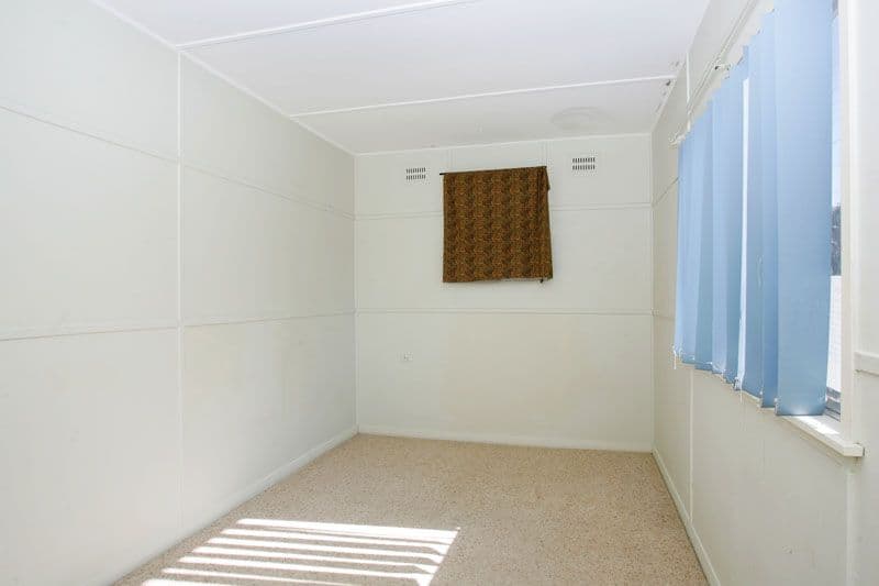 36 Victoria Avenue, TOUKLEY NSW 2263, Toukley - Thumbnail 4