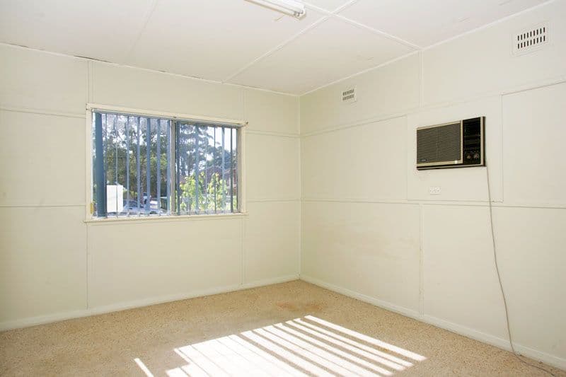 36 Victoria Avenue, TOUKLEY NSW 2263, Toukley - Thumbnail 5