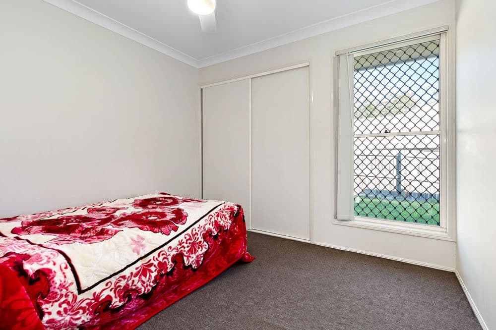 15 Weymouth Street, Bundamba QLD 4304, Bundamba - Thumbnail 6