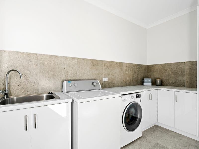 50 Riddell Road, Sunbury VIC 3429, Sunbury - Thumbnail 7