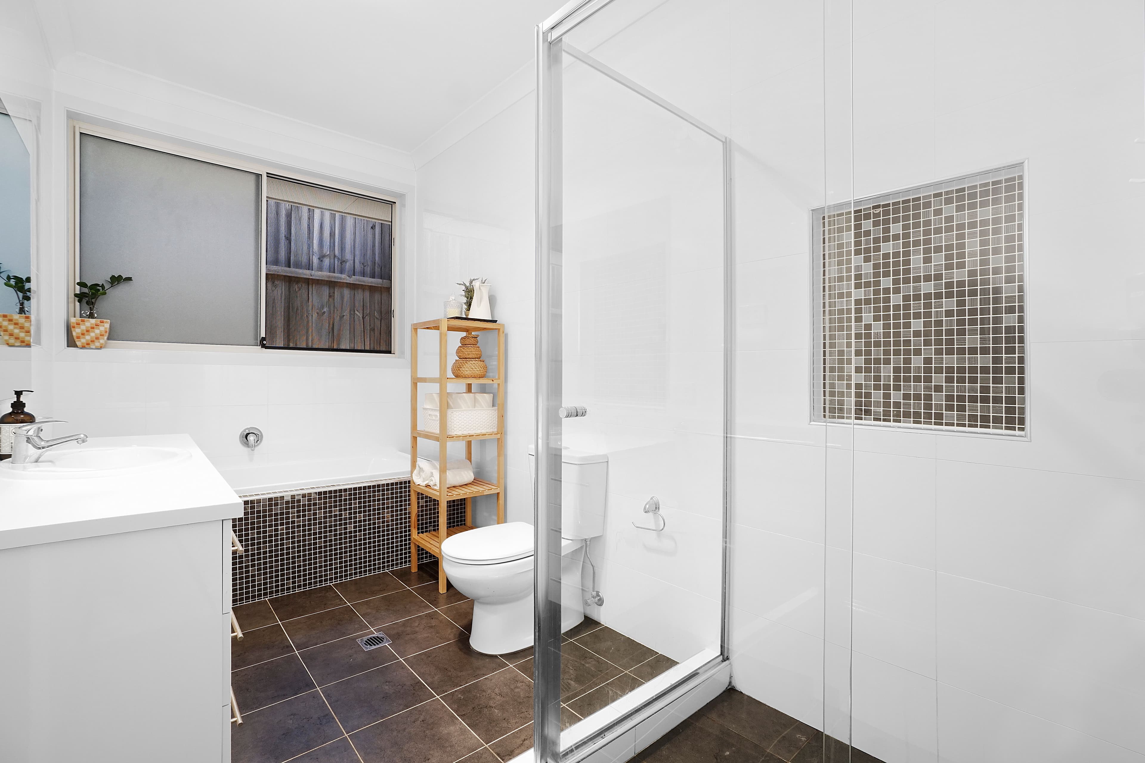 5 Cessna Street, Middleton Grange NSW 2171, Middleton Grange - Thumbnail 7