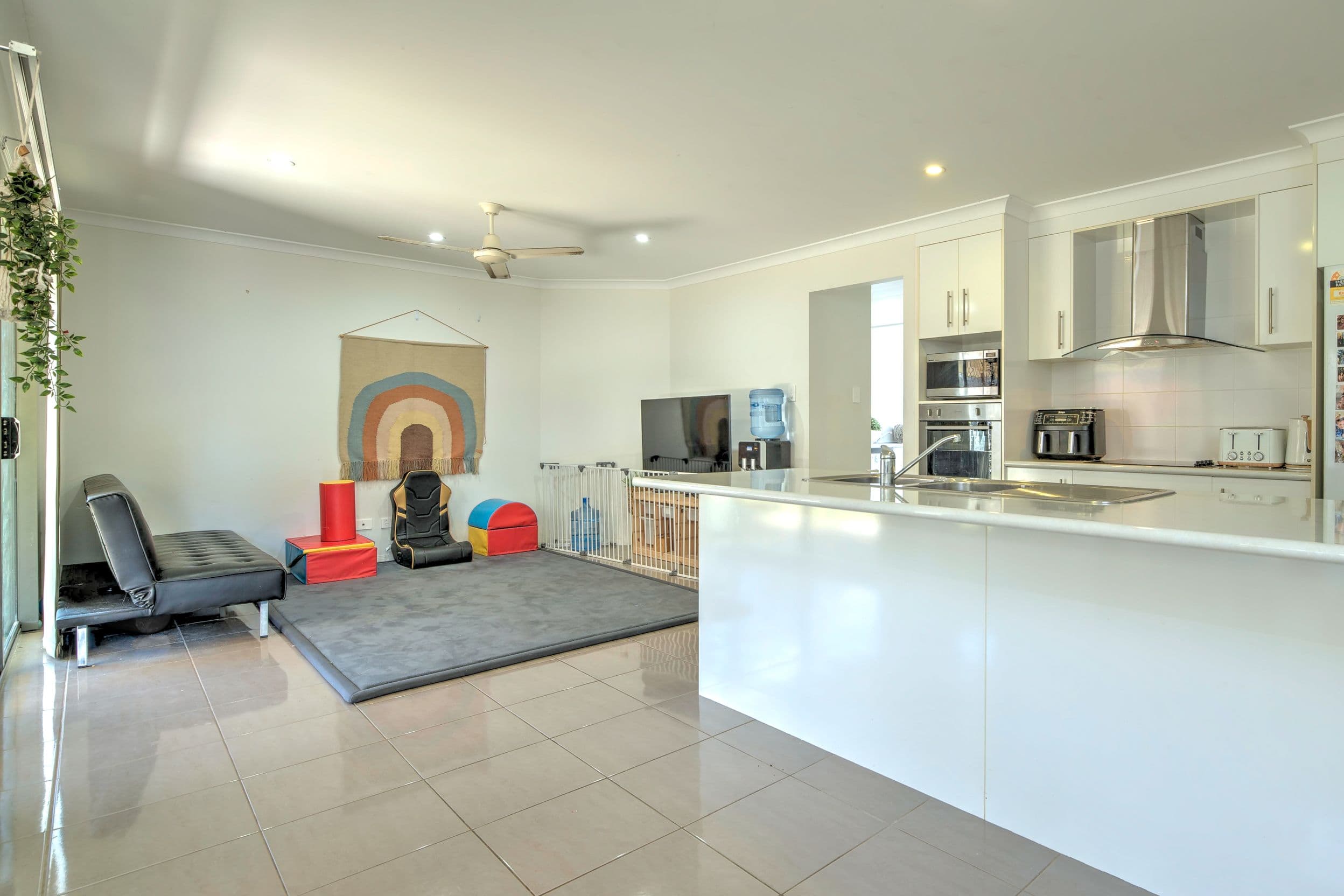 48 Daintree Boulevard, New Auckland QLD 4680, New Auckland - Thumbnail 3
