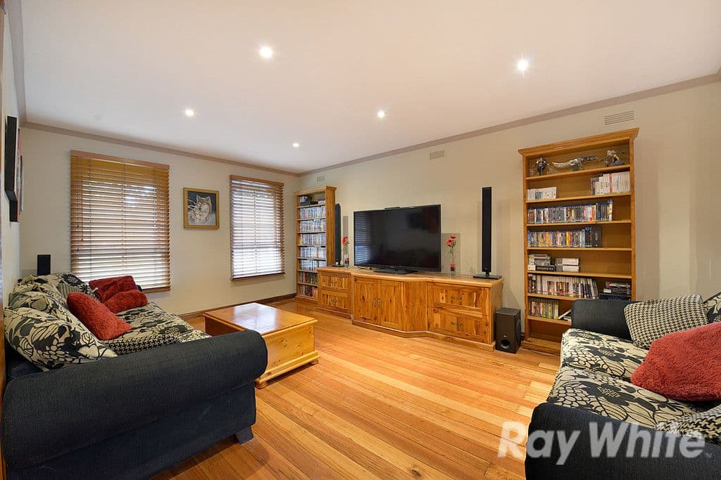 43 Rodney Drive, Knoxfield VIC 3180, Knoxfield - Thumbnail 2