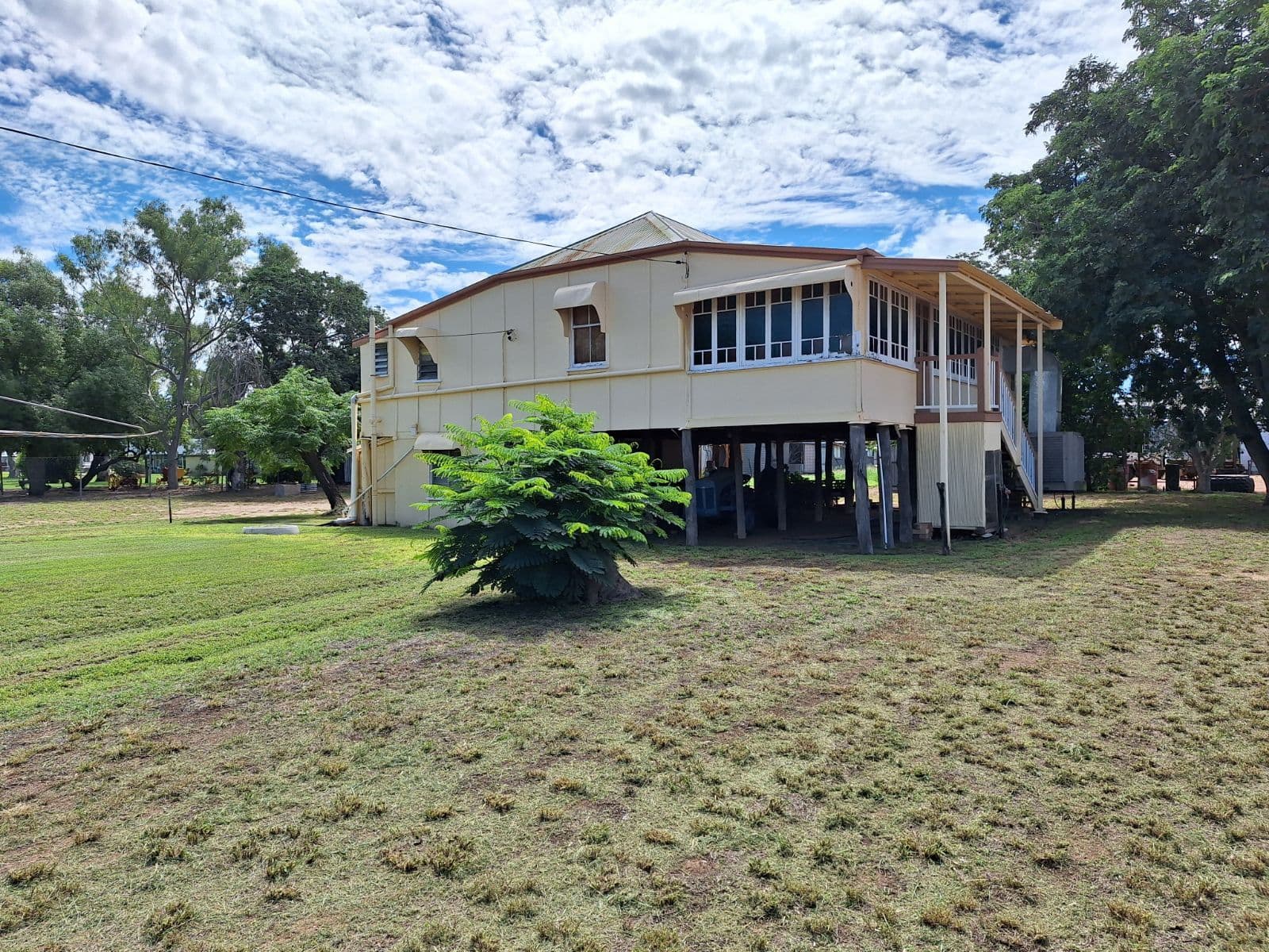 3 Bicentennial Drive, Isisford QLD 4731, Isisford - Image 1