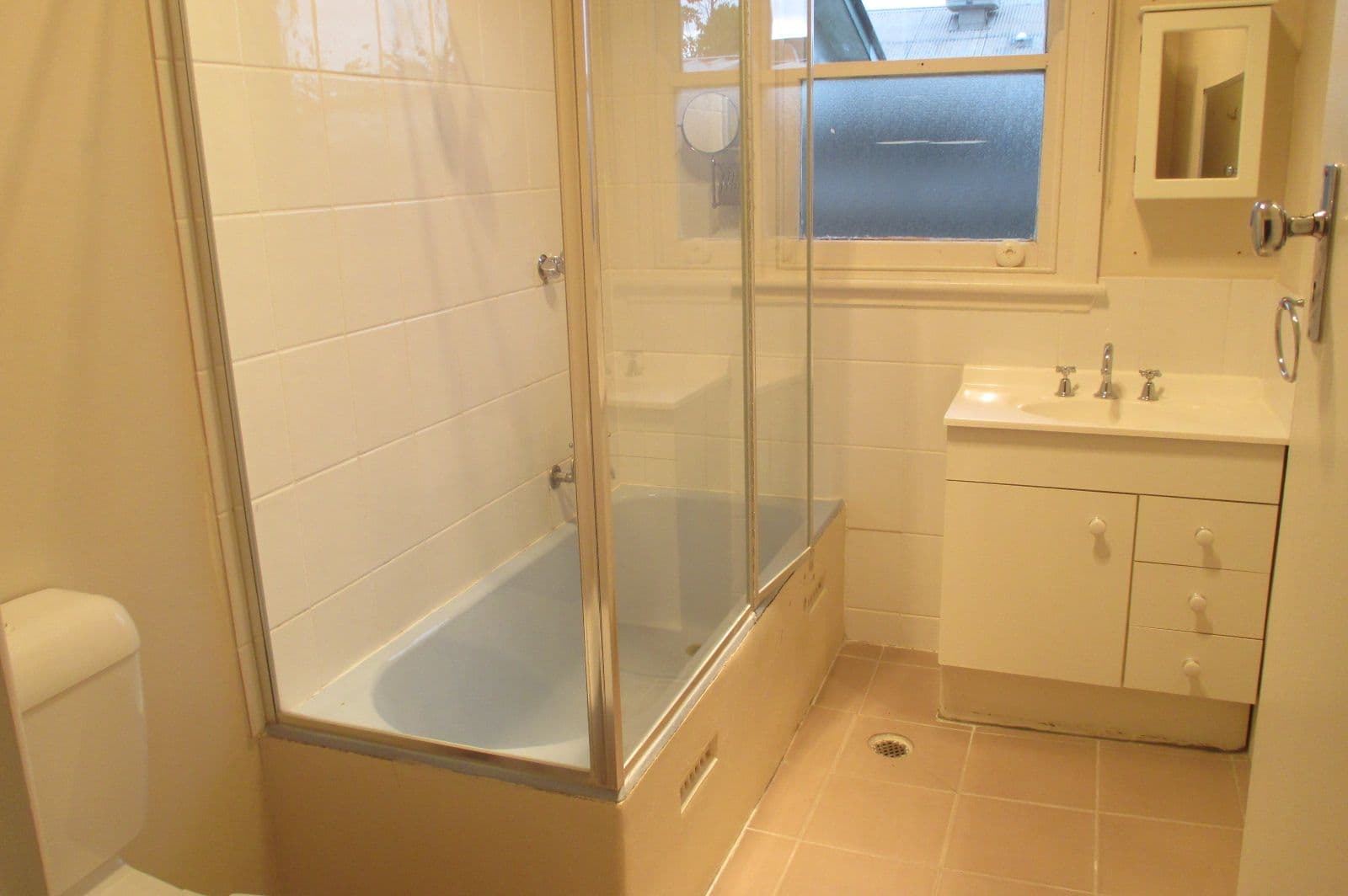 1044 Baratta Street, North Albury NSW 2640, North Albury - Thumbnail 6