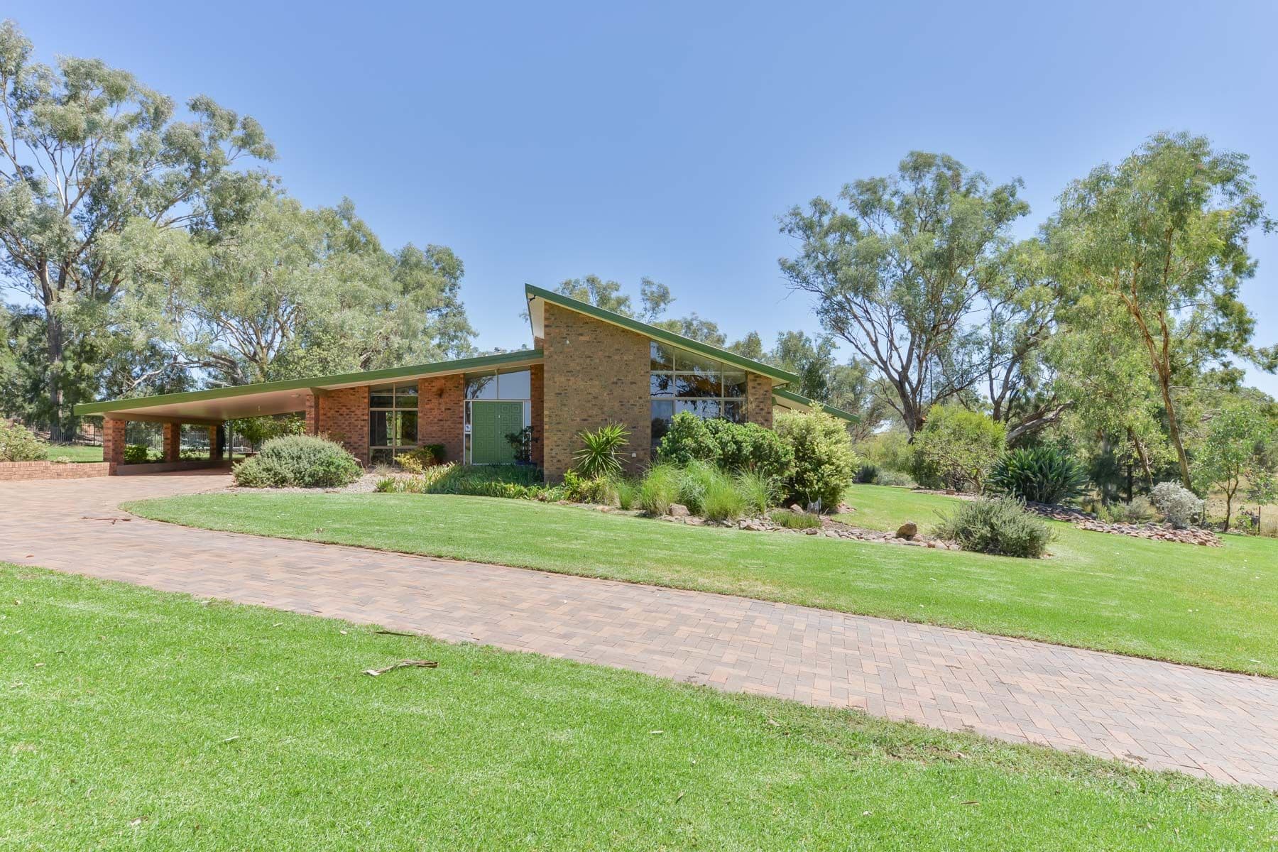 10 Impala Estate Road, Tamworth NSW 2340, Tamworth - Image 1