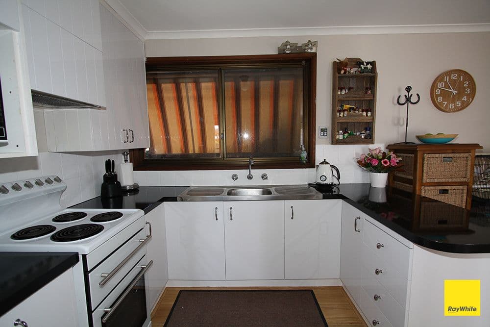 115 Gibraltar Street, Bungendore - Thumbnail 3