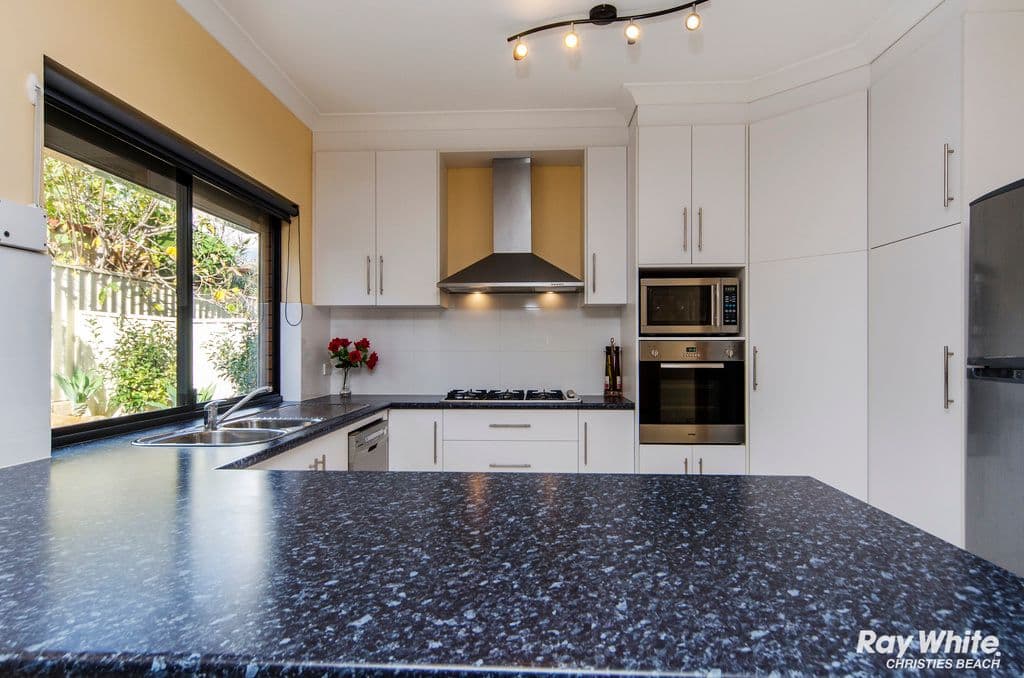 76 Roy Terrace, Christies Beach SA 5165, Christies Beach - Thumbnail 3