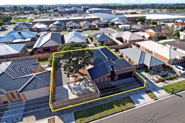 26 Park Street, BELMONT VIC 3216, Belmont - Thumbnail 2