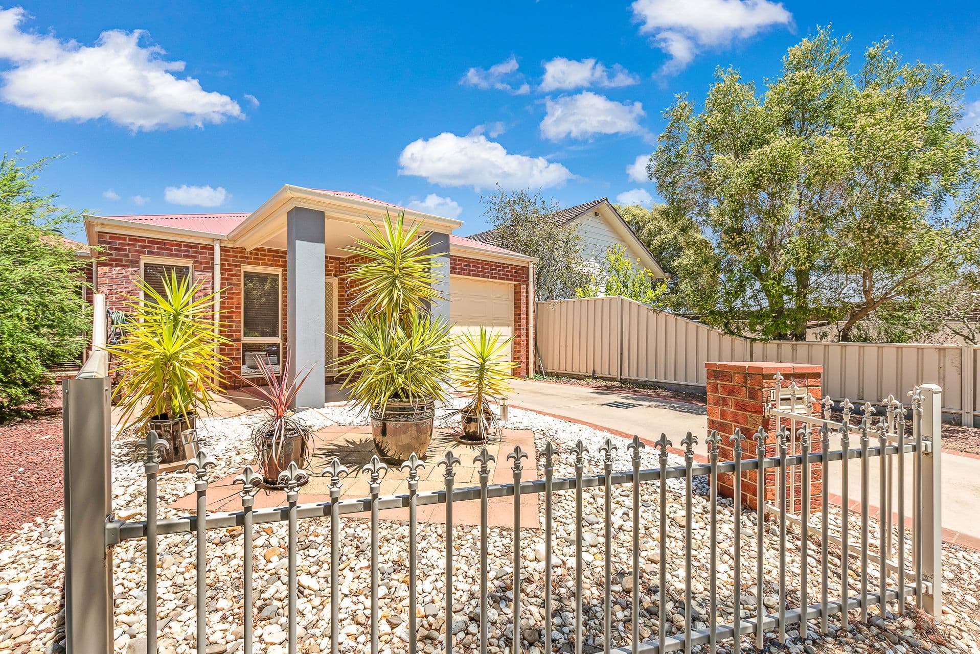 135 Goulburn Road, Echuca VIC 3564, Echuca - Thumbnail 2