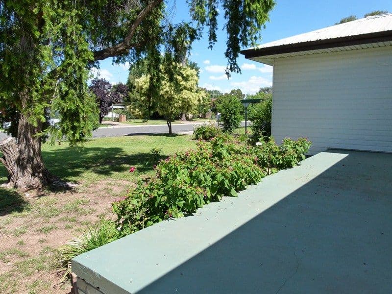 16 Elliott Street, FORBES NSW 2871, Forbes - Thumbnail 6