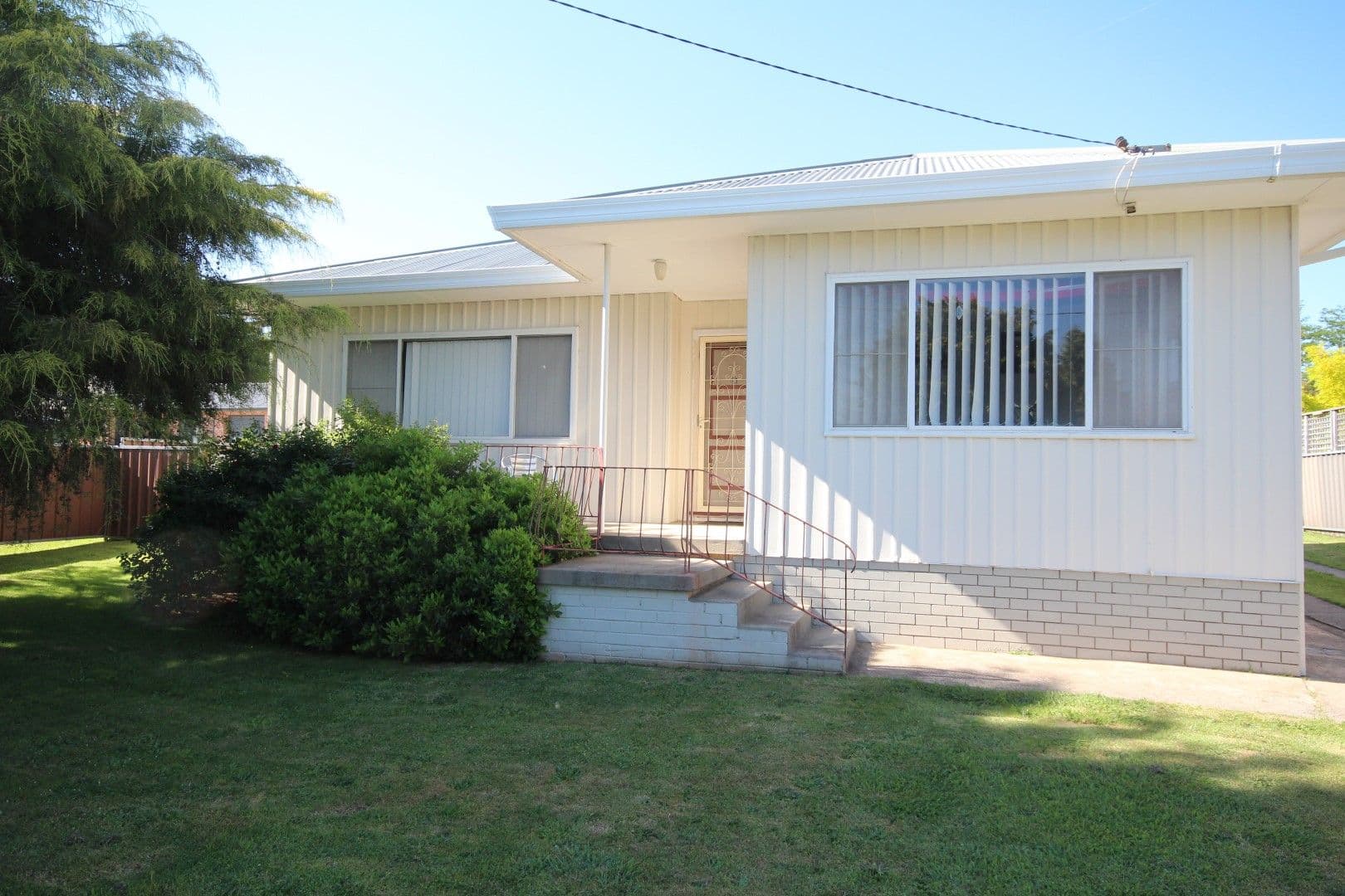 26 Dart Street, Oberon - Image 1