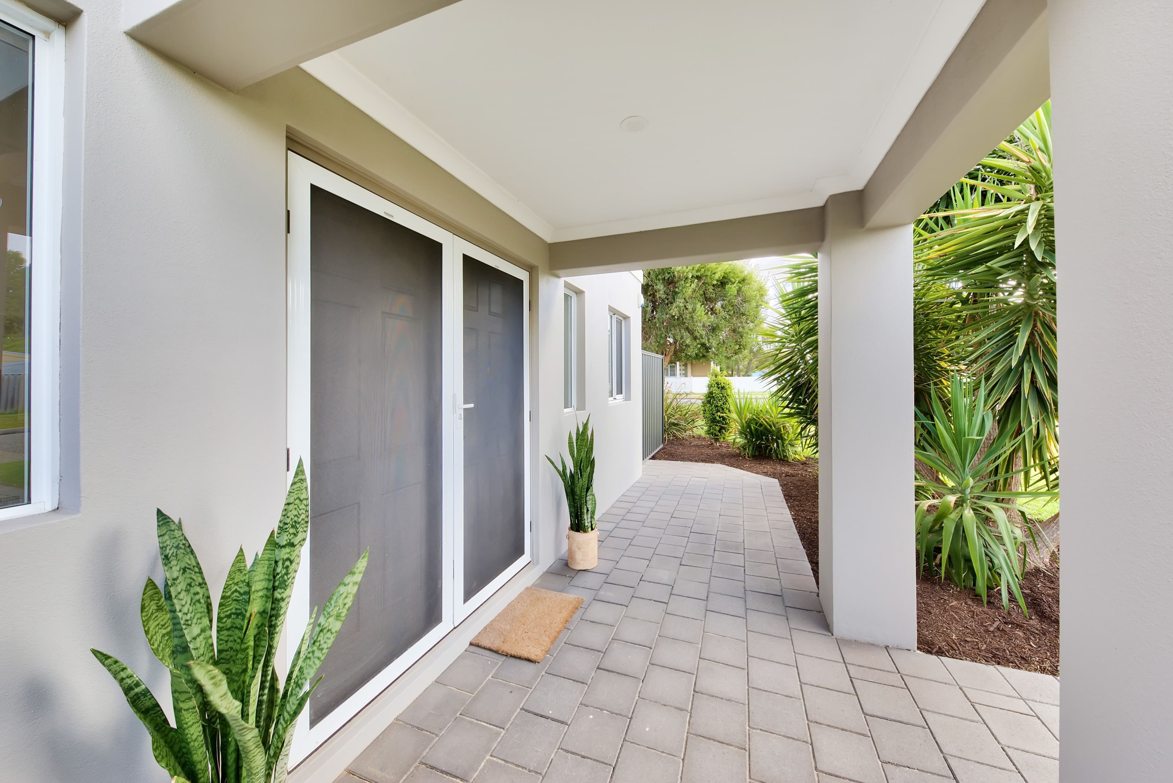 47 Second Avenue, Bassendean WA 6054, Bassendean - Thumbnail 2