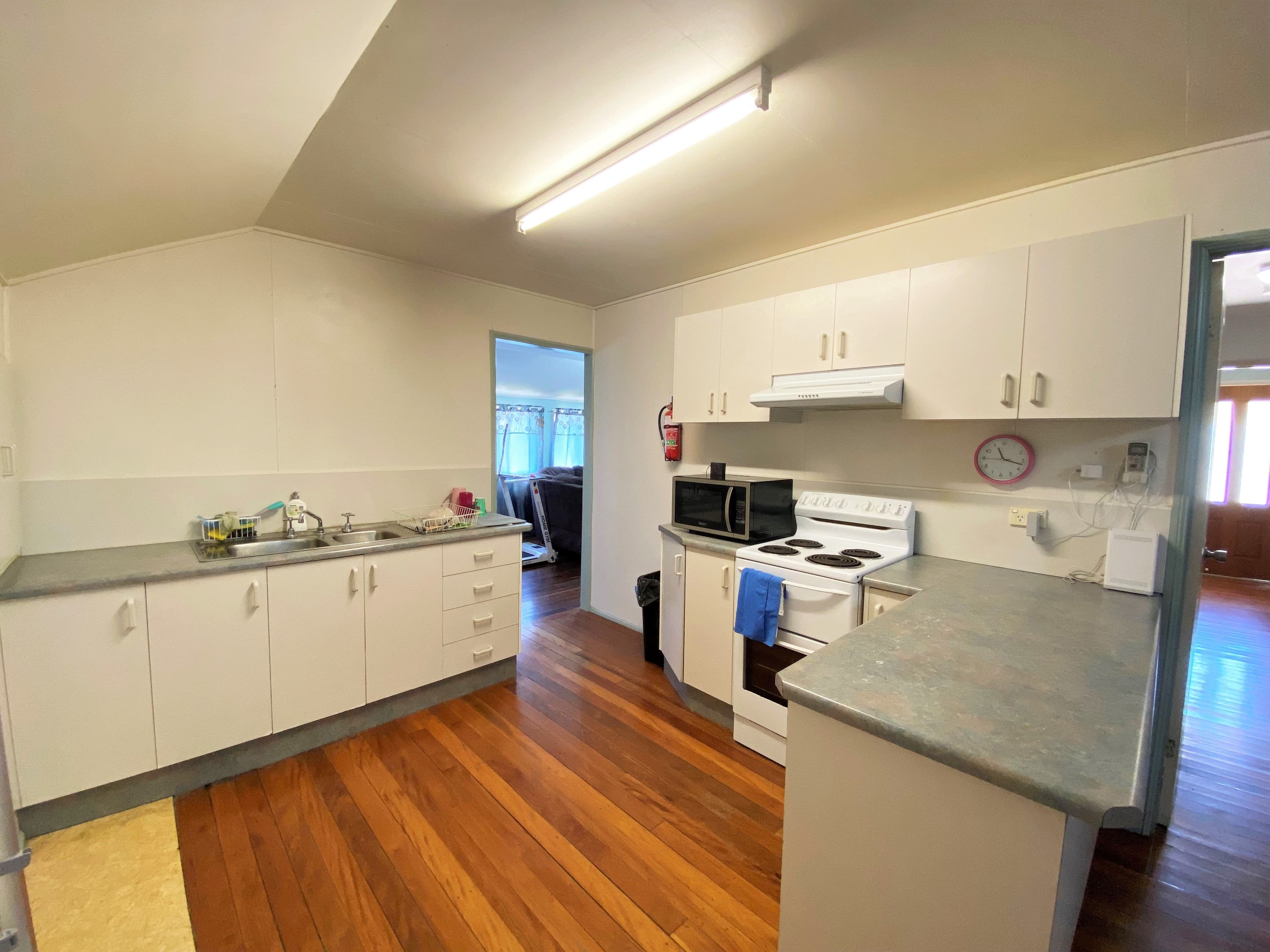 169 Ibis Street, Longreach QLD 4730, Longreach - Thumbnail 4